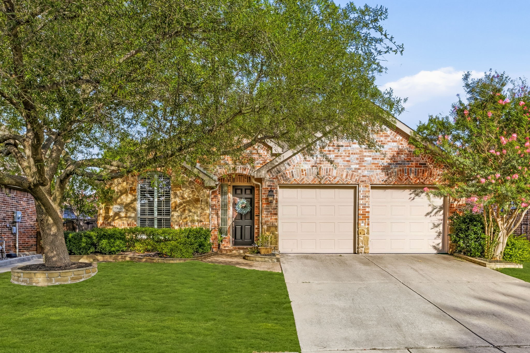 7505 Willowbend Drive