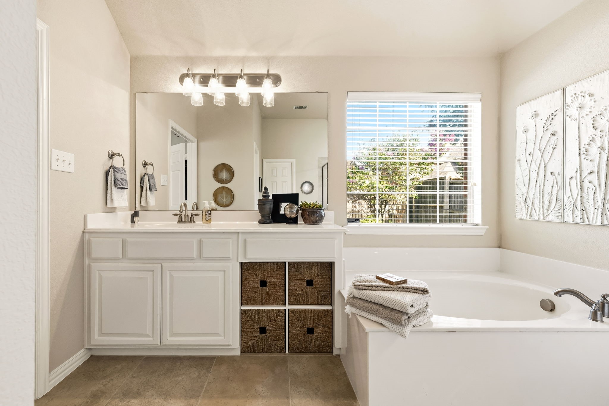 7505 Willowbend Drive