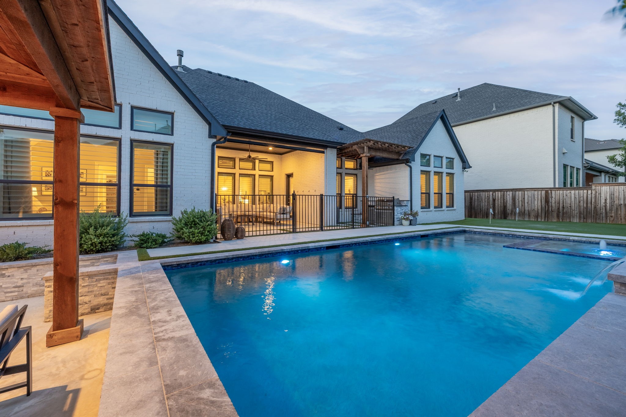 2141 Normandy Circle