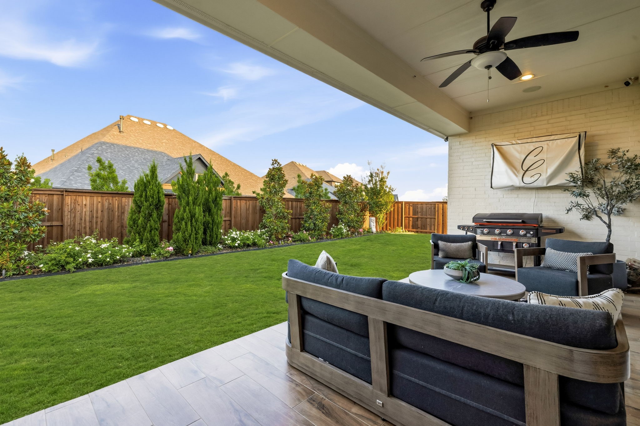 4511 Walnut Grove Lane