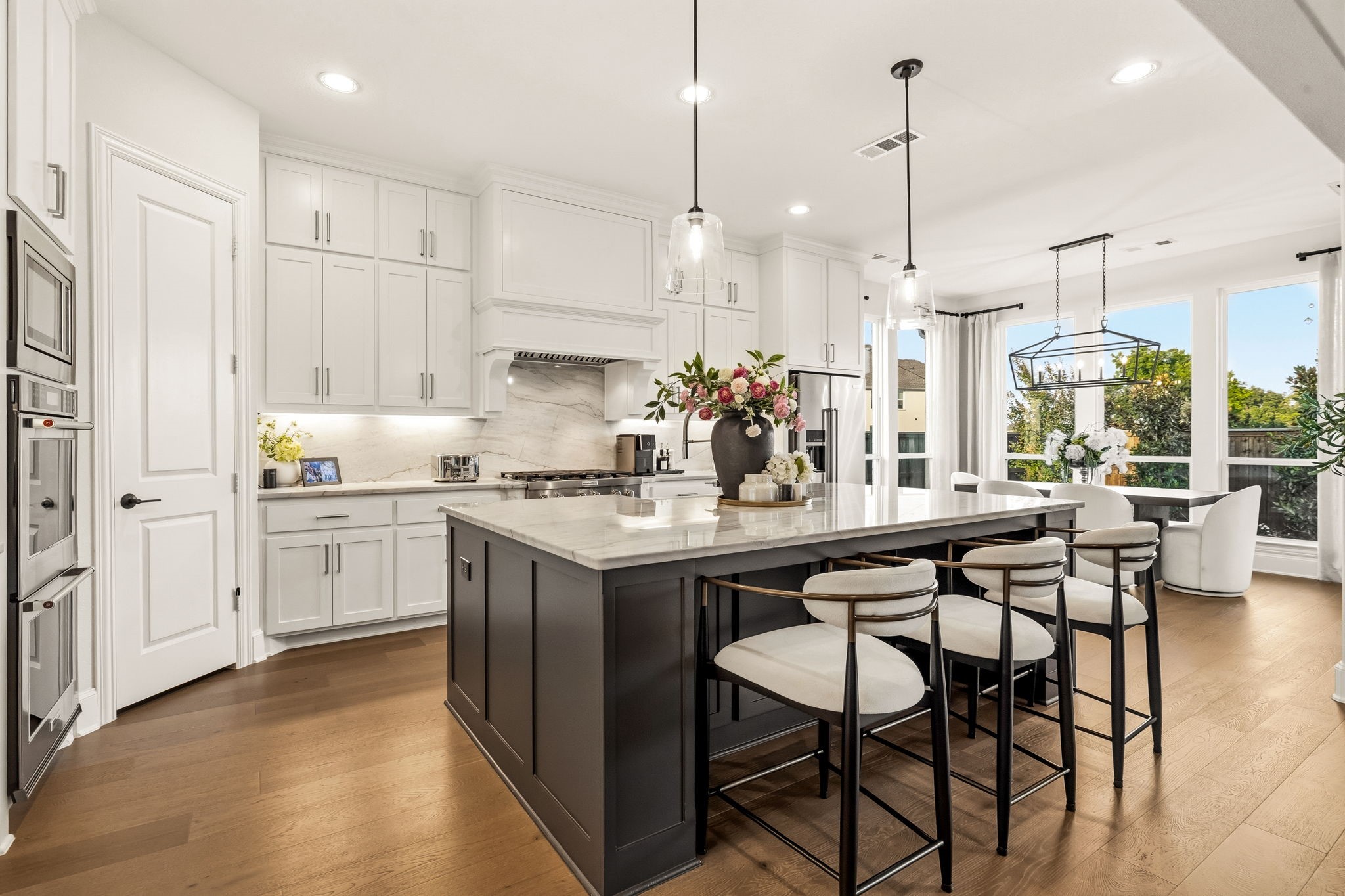 4511 Walnut Grove Lane