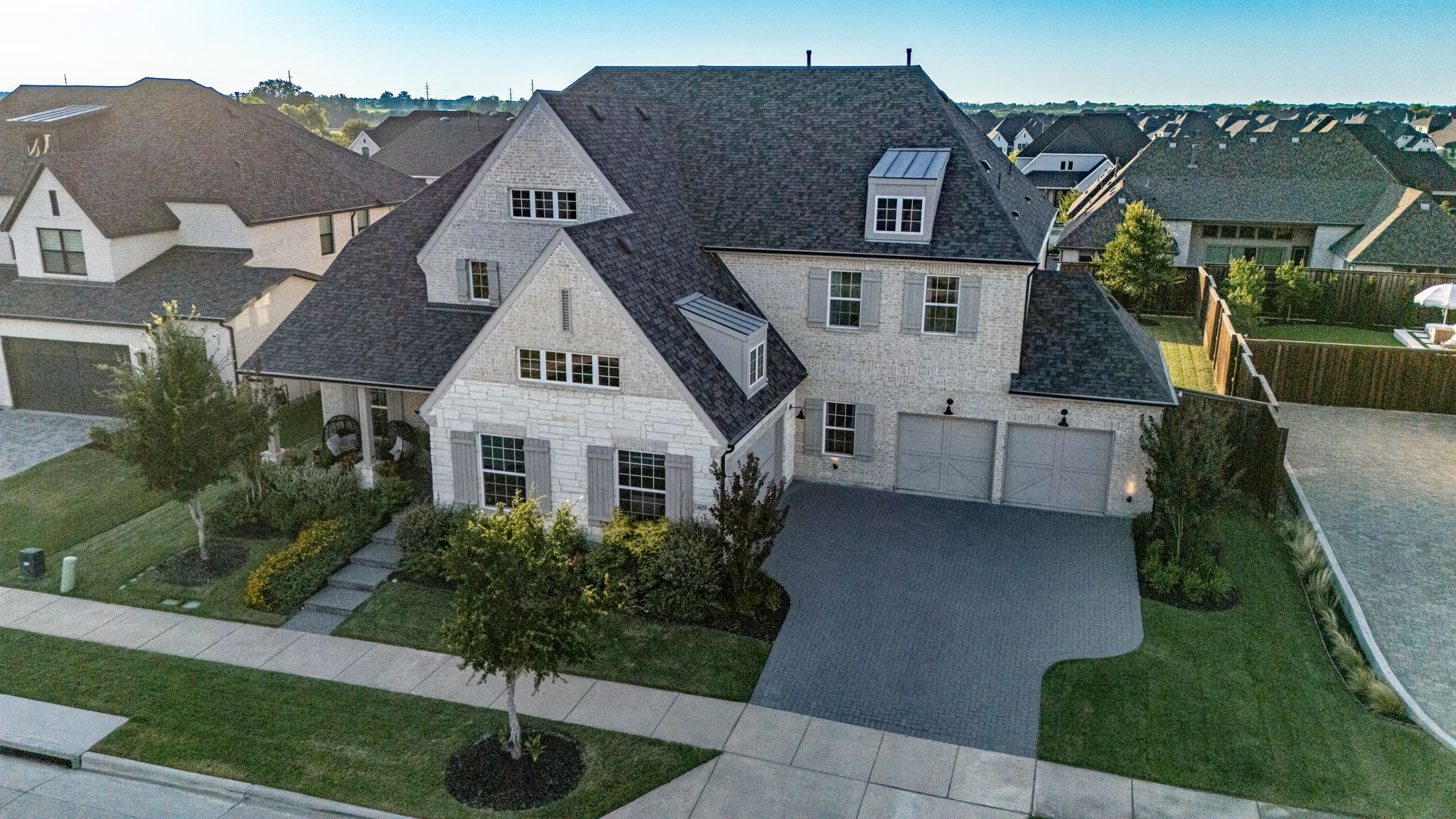 4650 Silver Cliff Drive