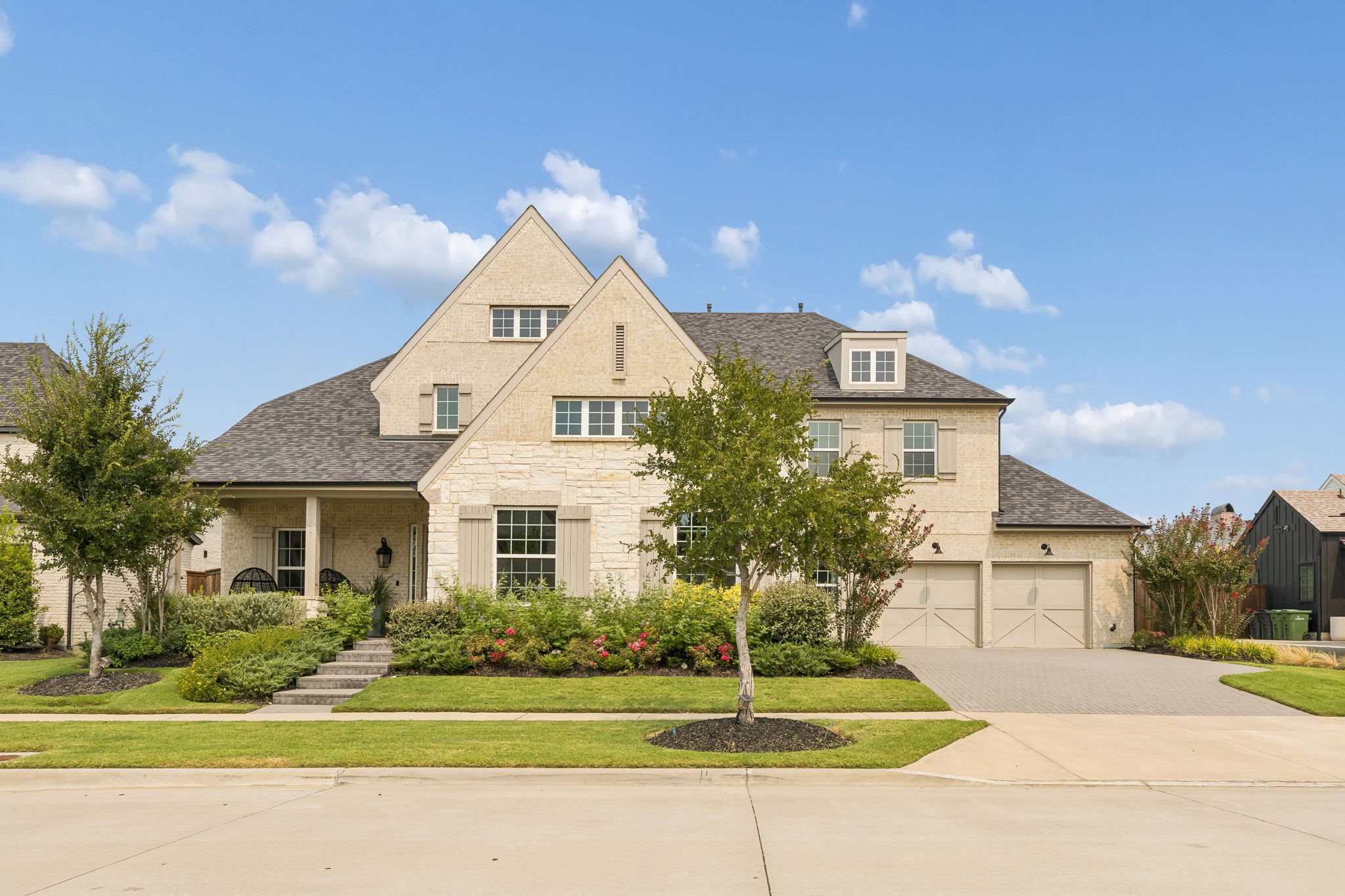 4650 Silver Cliff Drive