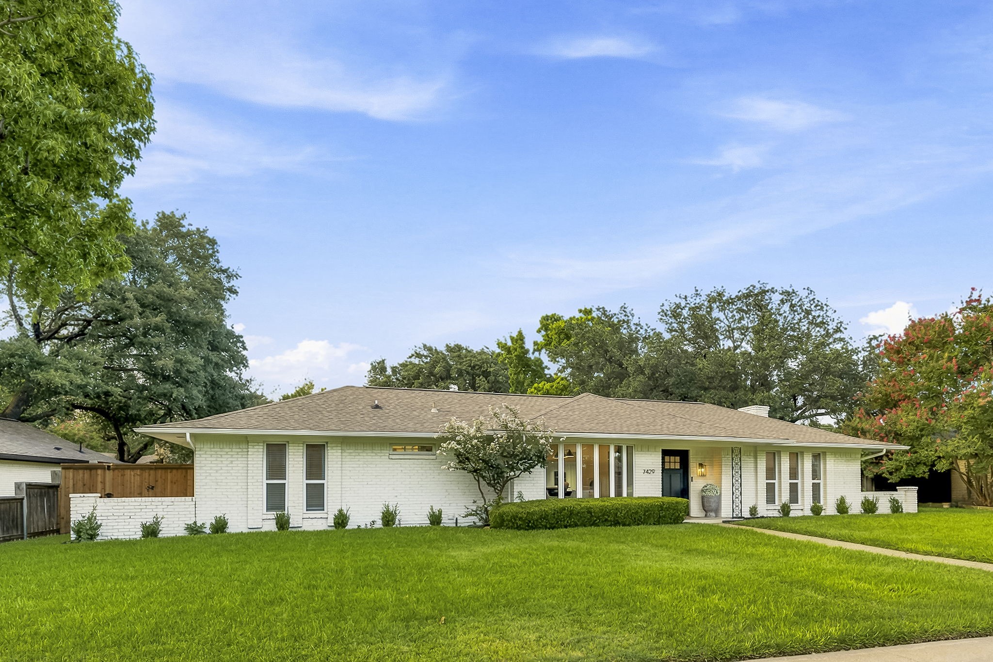 7429 Tangleglen Drive