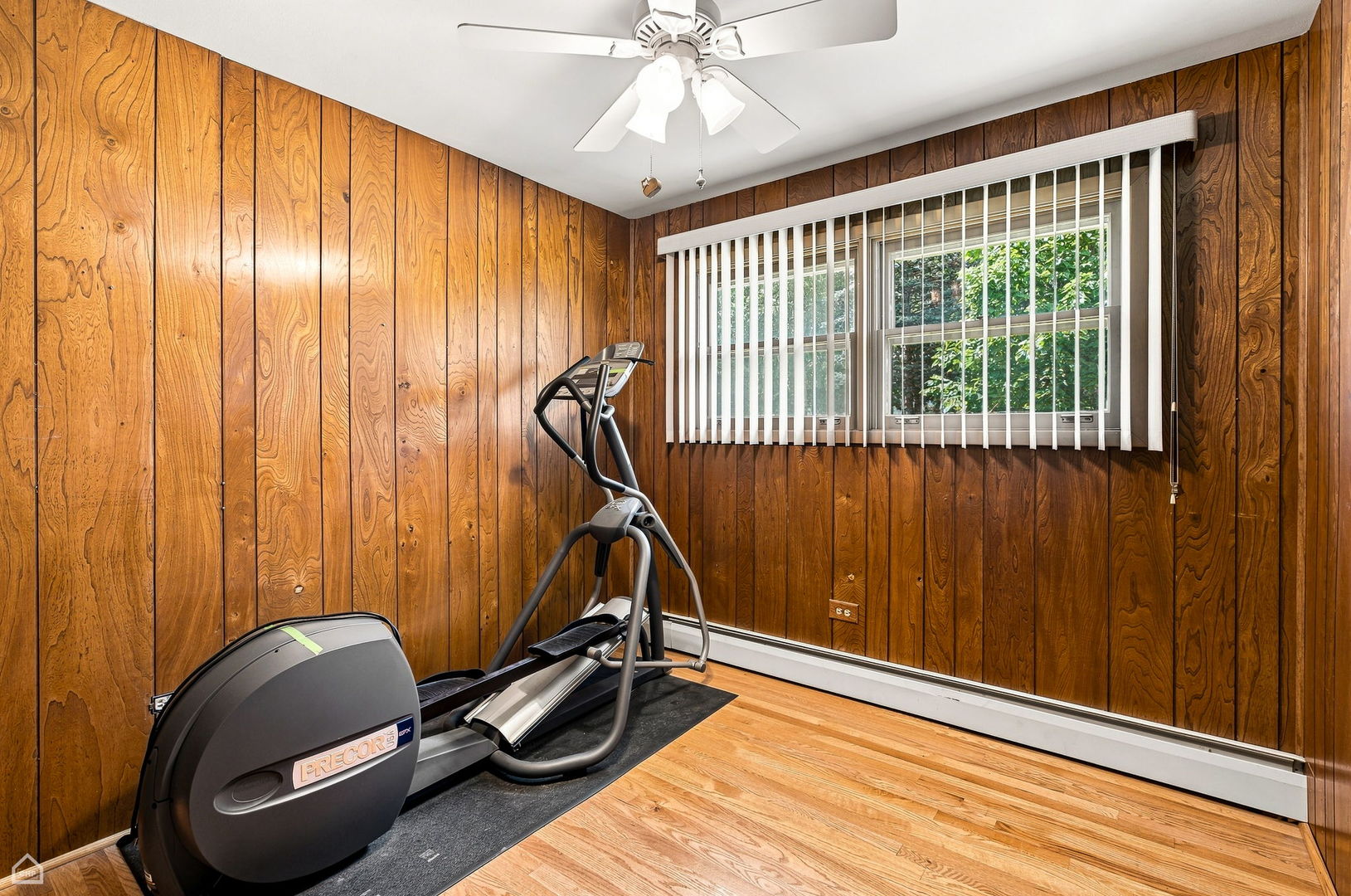 24422 W Cherokee Trail