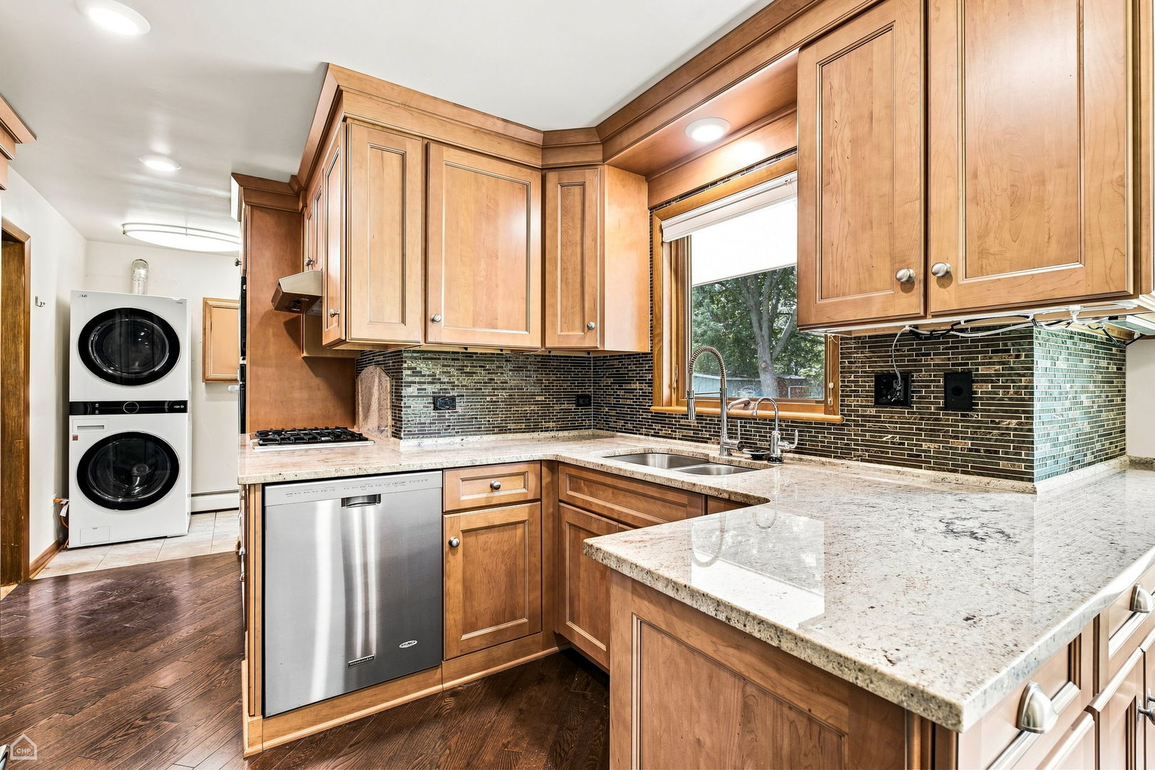 24422 W Cherokee Trail