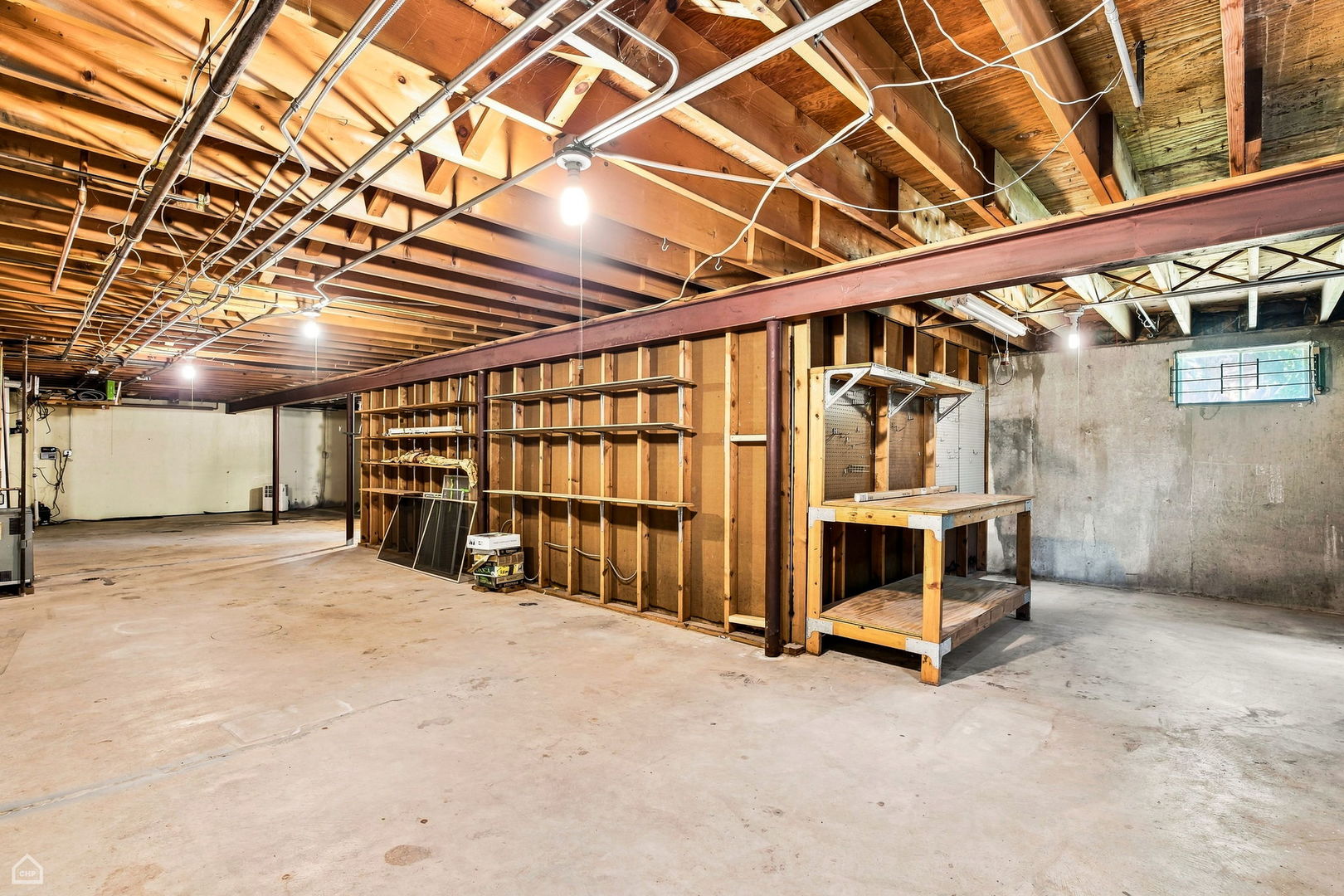 24422 W Cherokee Trail