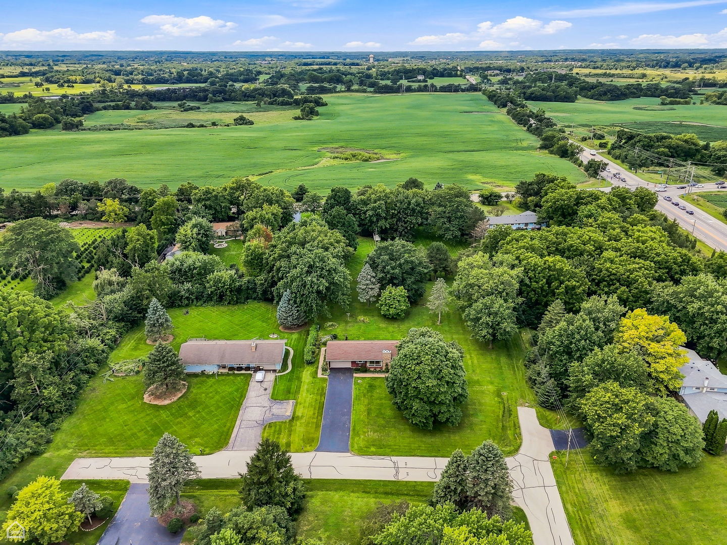 24422 W Cherokee Trail