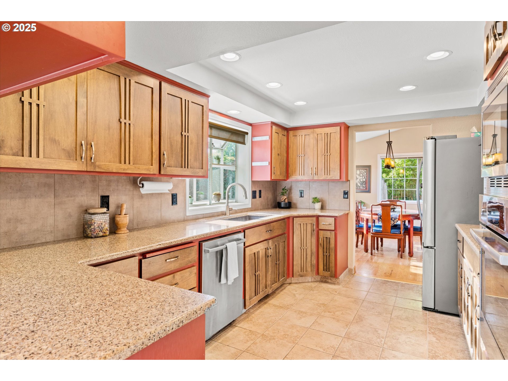 714 NW 4TH AVE