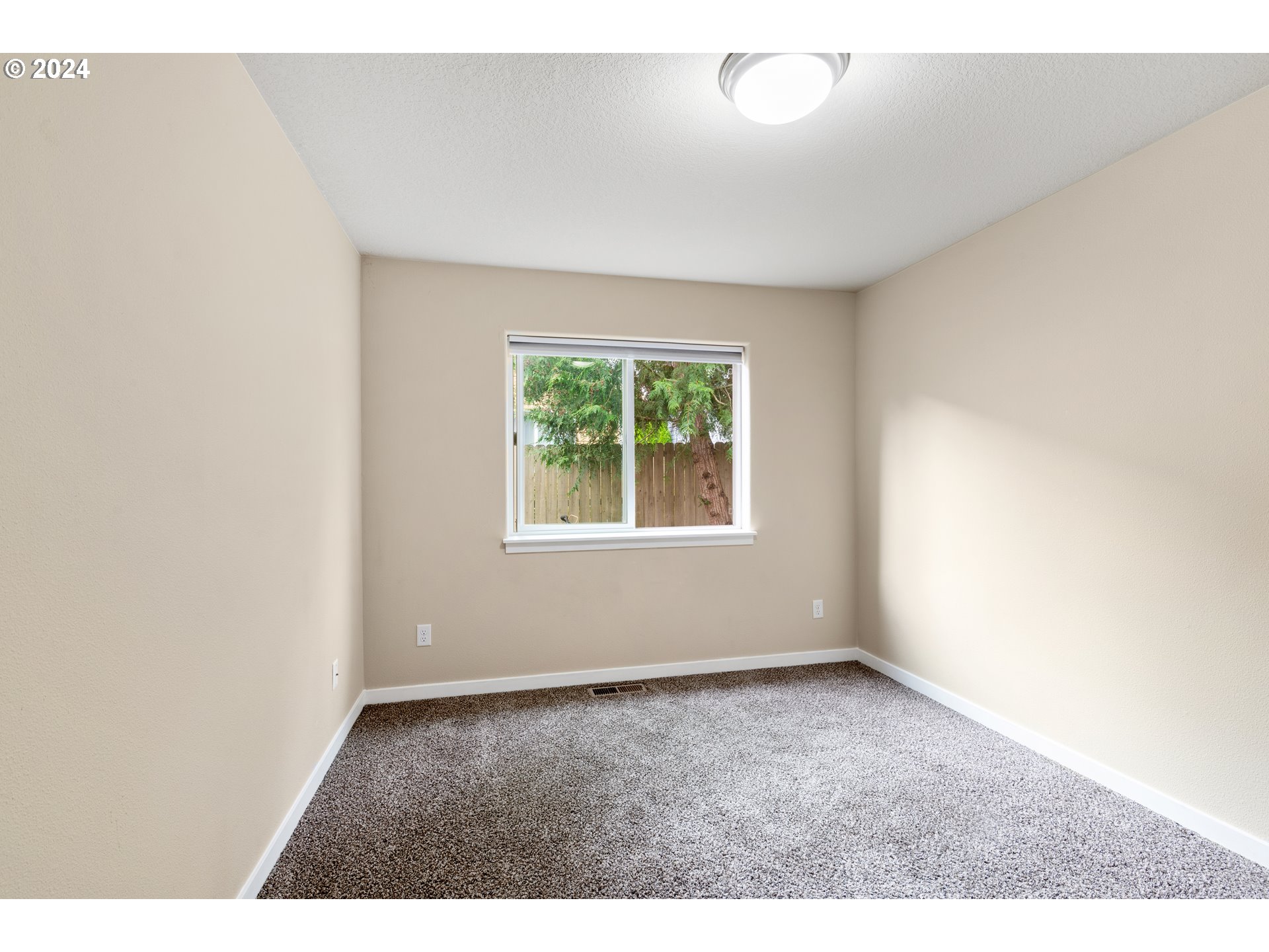 10504 NE 68TH AVE