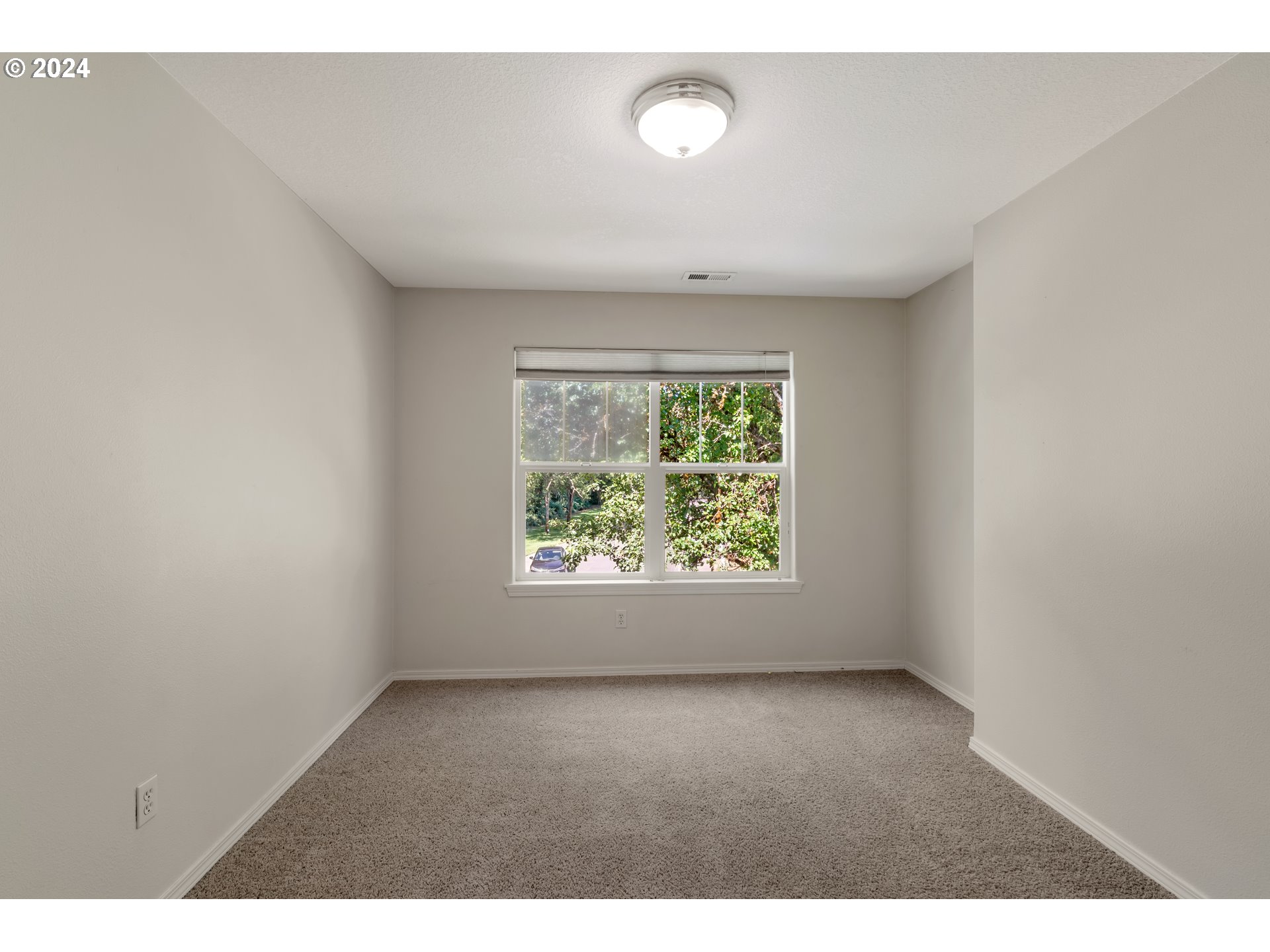 10400 NE 82ND AVE 23