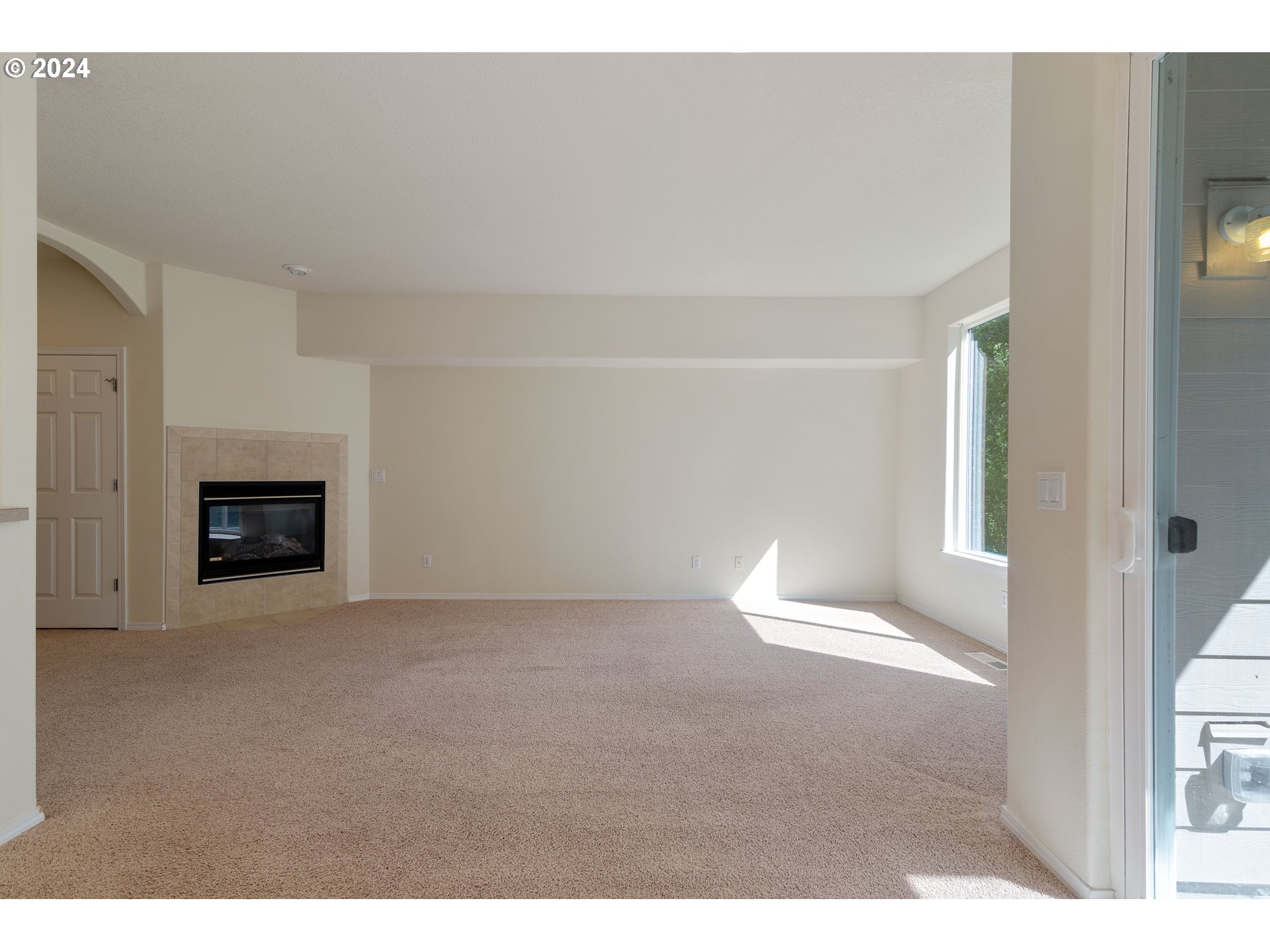 10400 NE 82ND AVE 23
