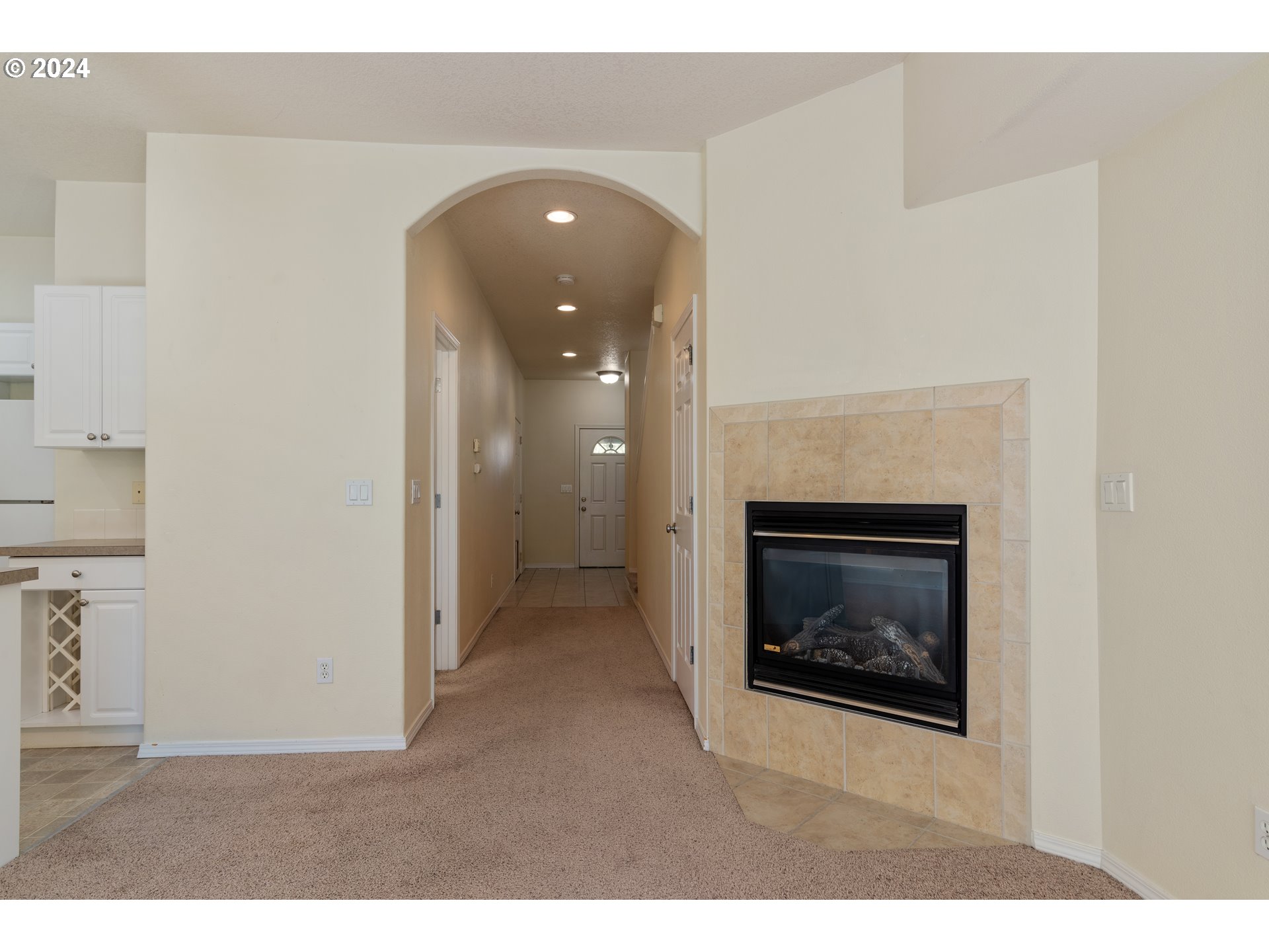 10400 NE 82ND AVE 23