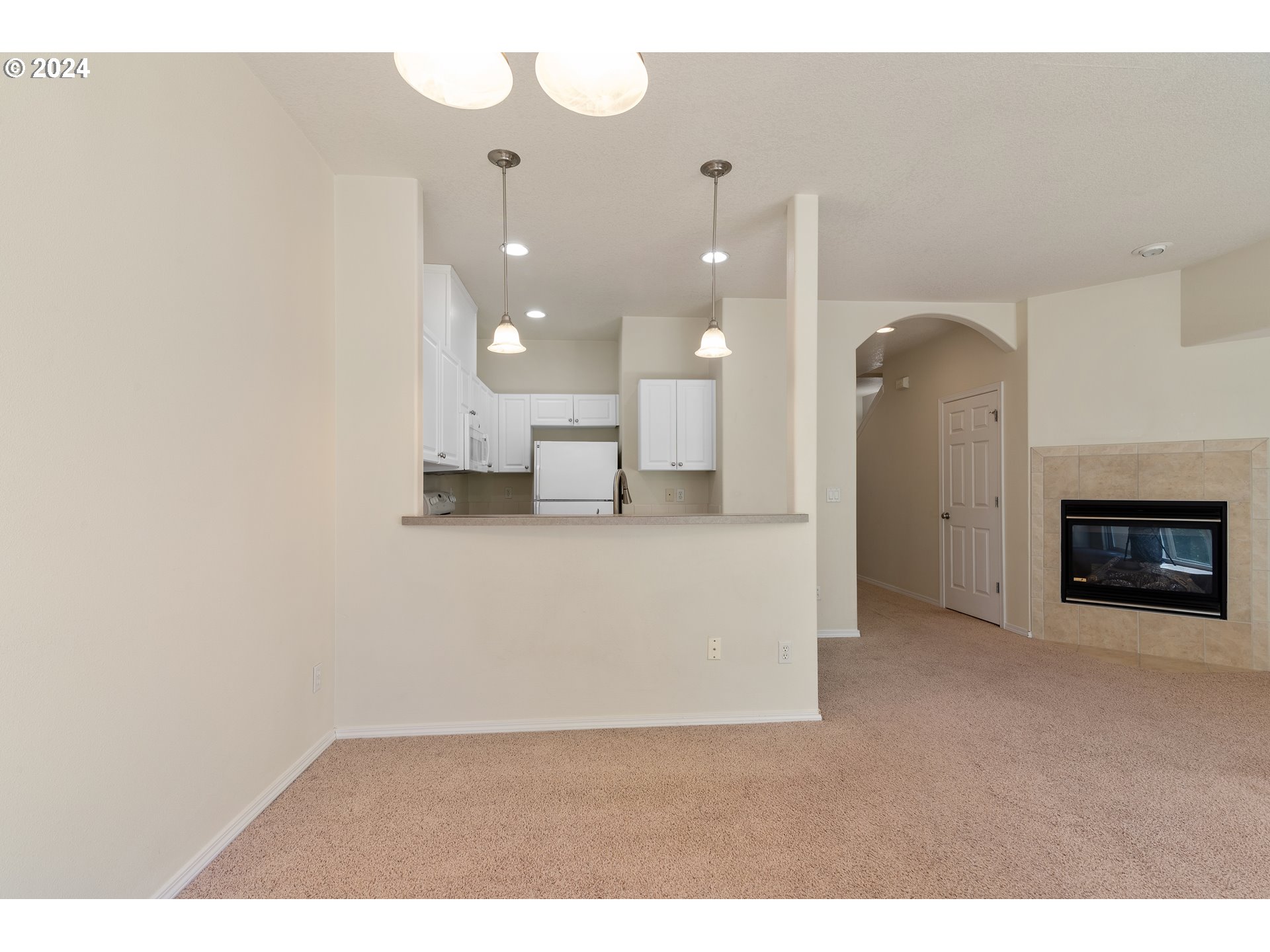 10400 NE 82ND AVE 23