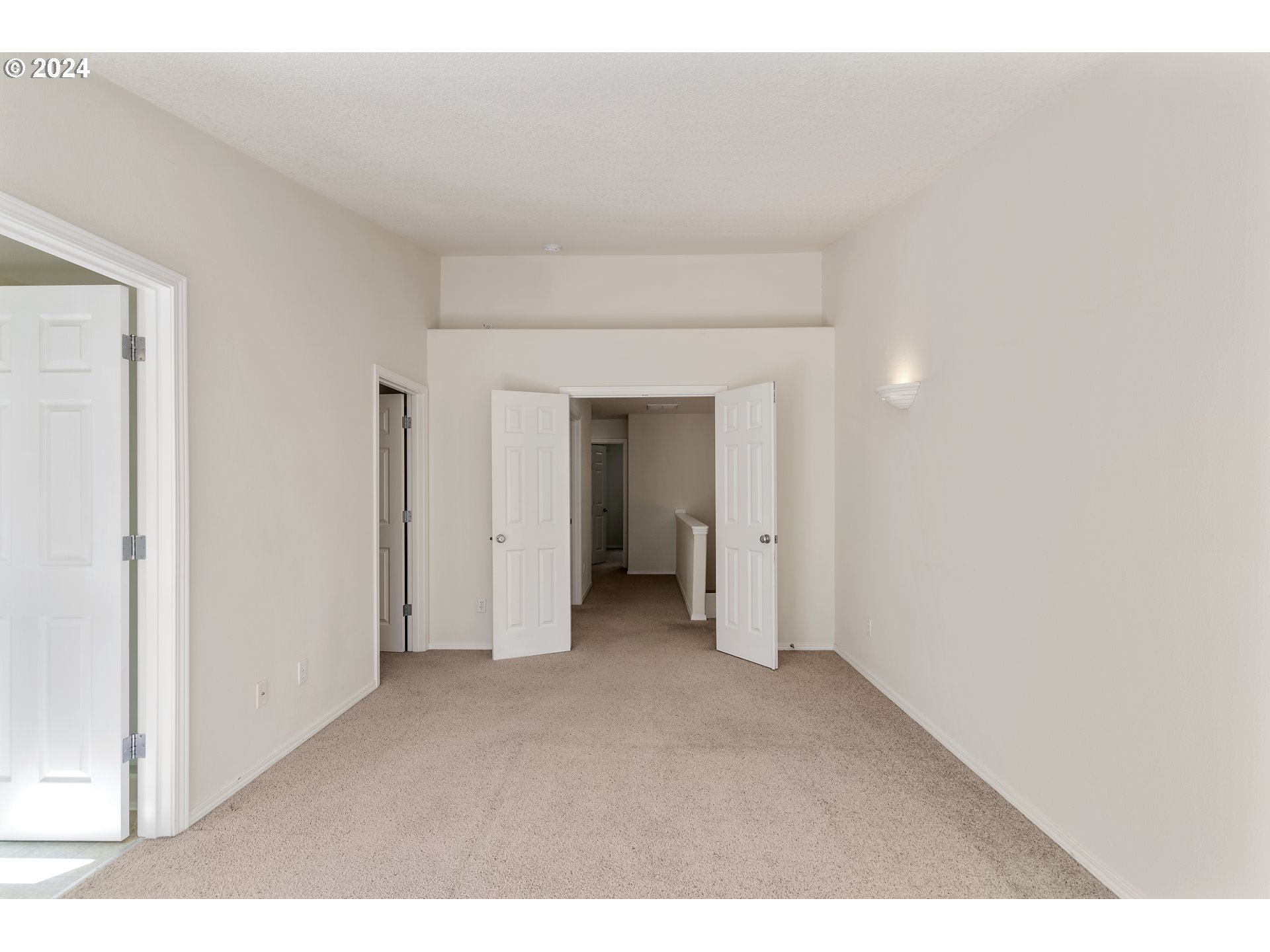 10400 NE 82ND AVE 23