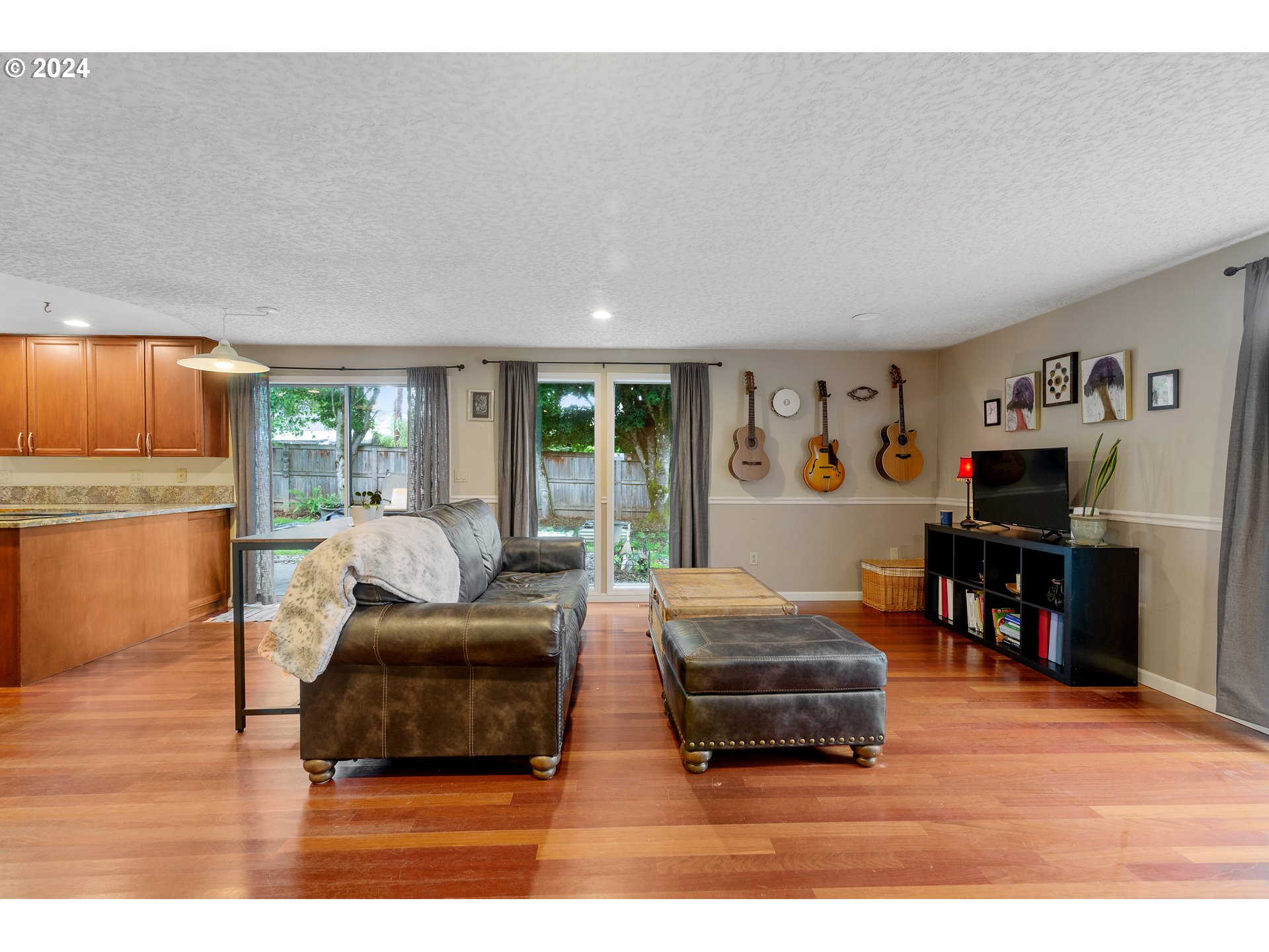 16517 NE 30TH CT