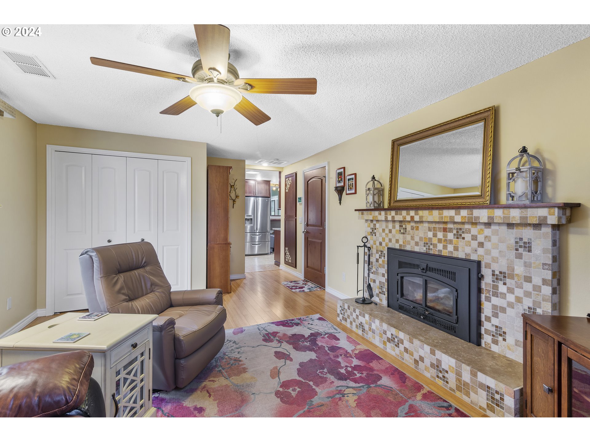 8418 NW GREENBRIAR DR