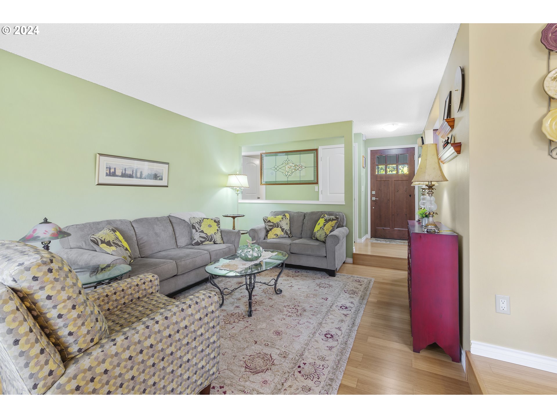 8418 NW GREENBRIAR DR