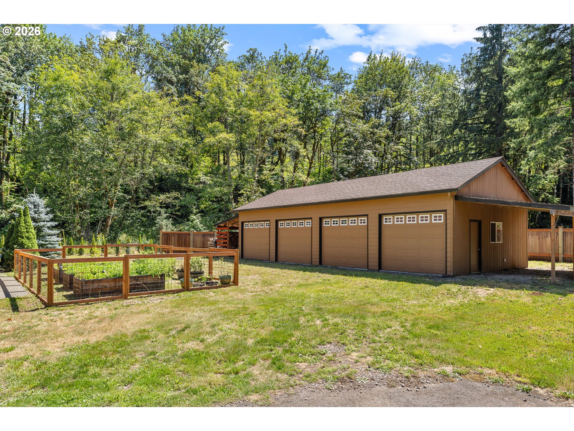 111 SPORTSMAN RD