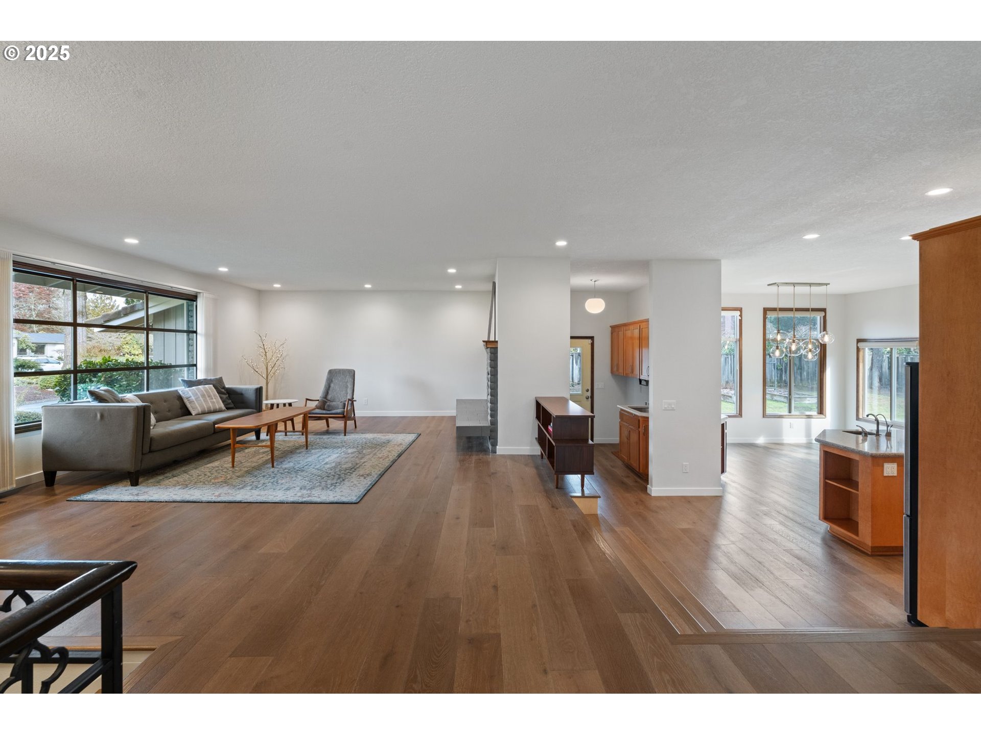 4609 OREGON DR