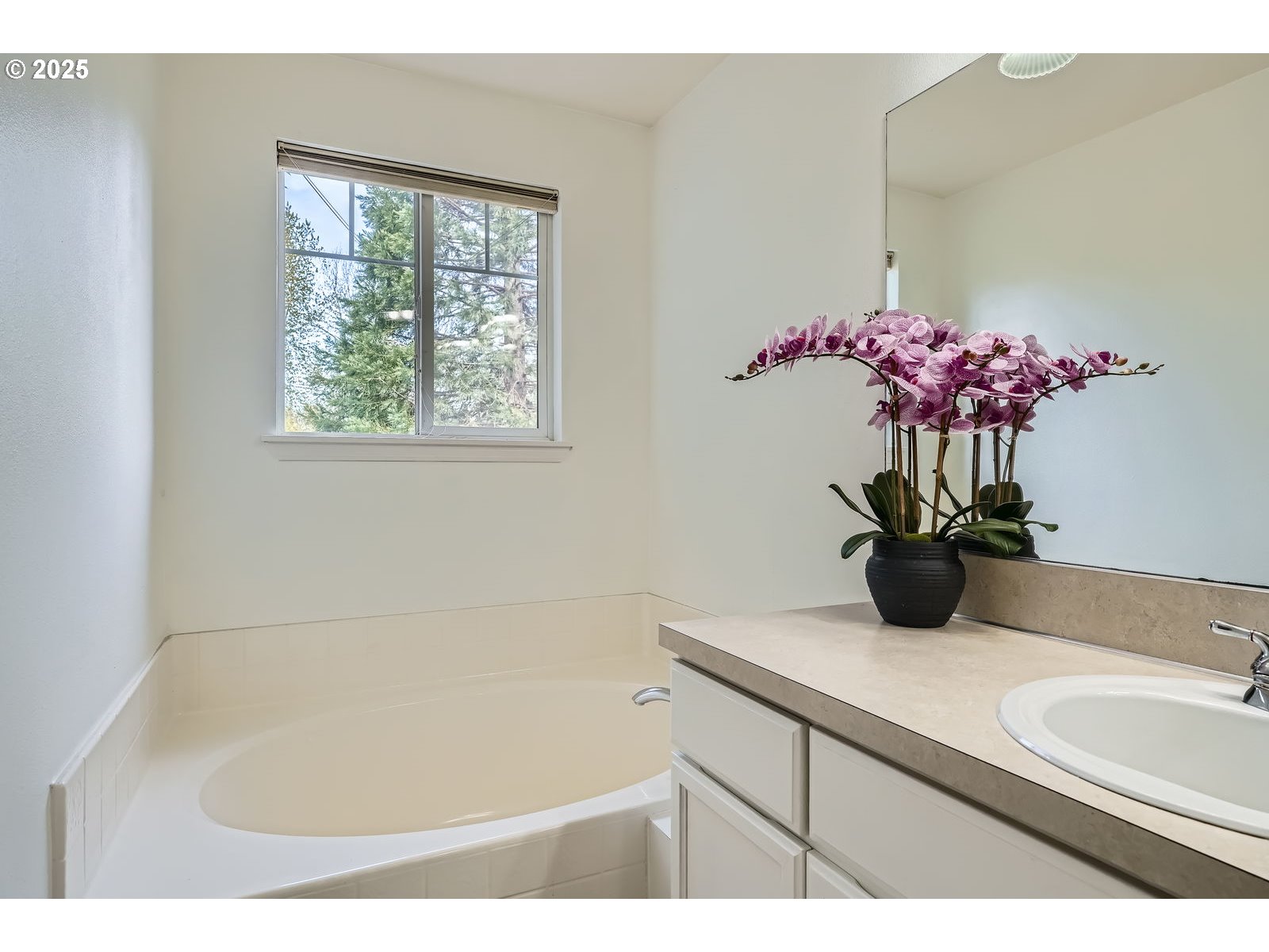 19714 SE 30TH CIR