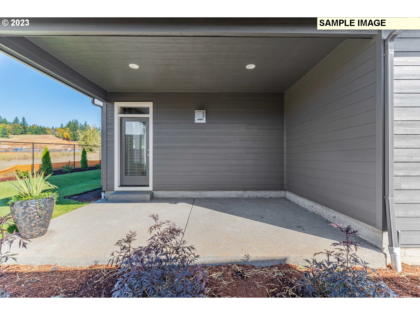9250 N INCLINE DR LT239