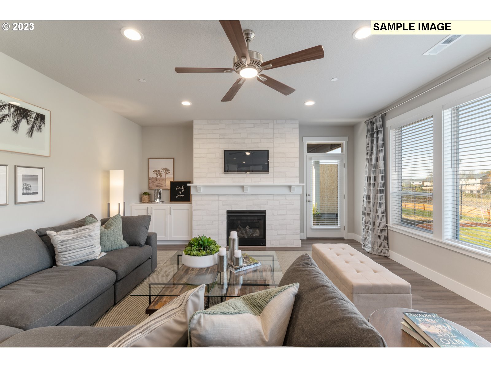 9250 N INCLINE DR LT239