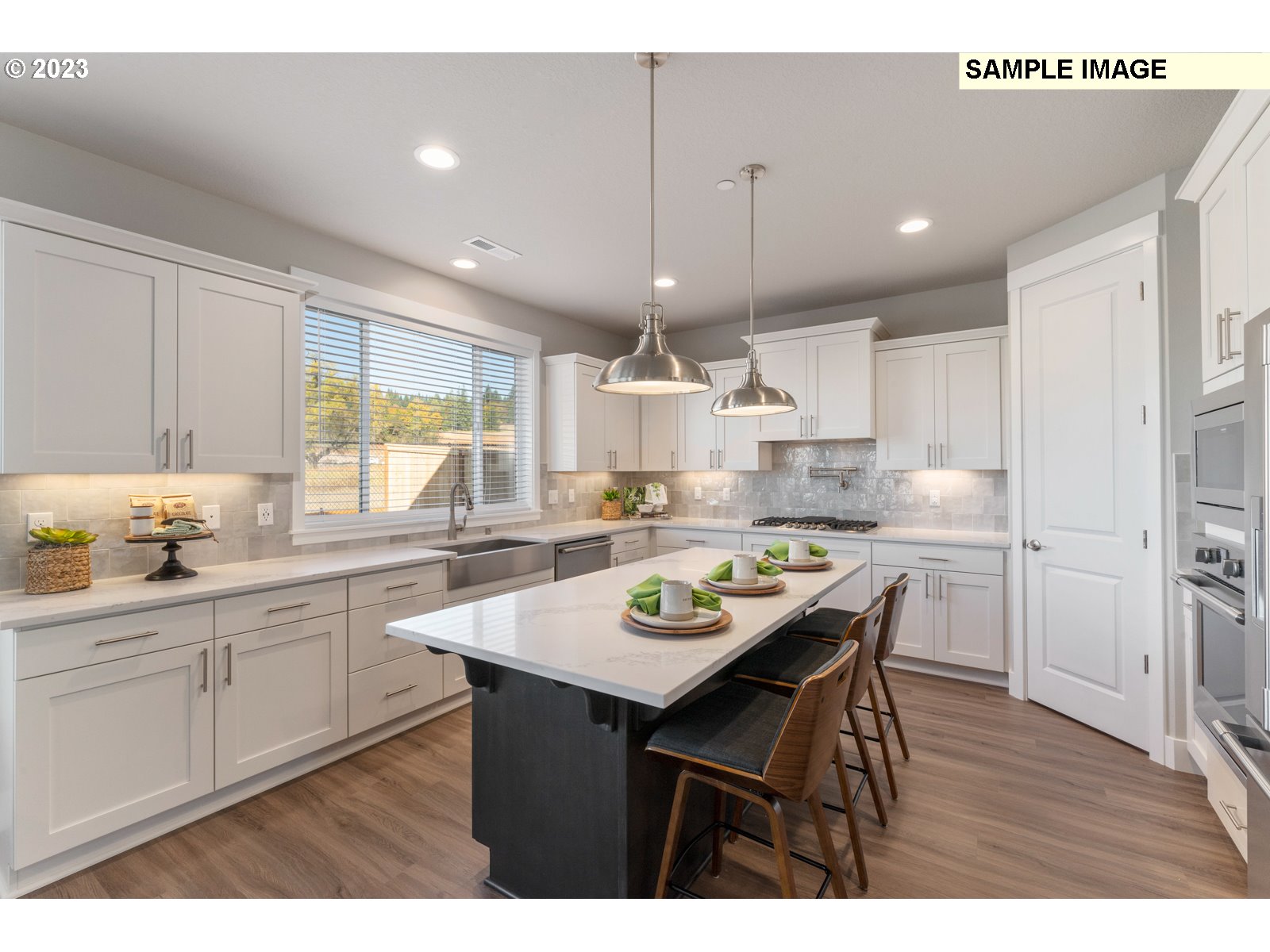 9250 N INCLINE DR LT239