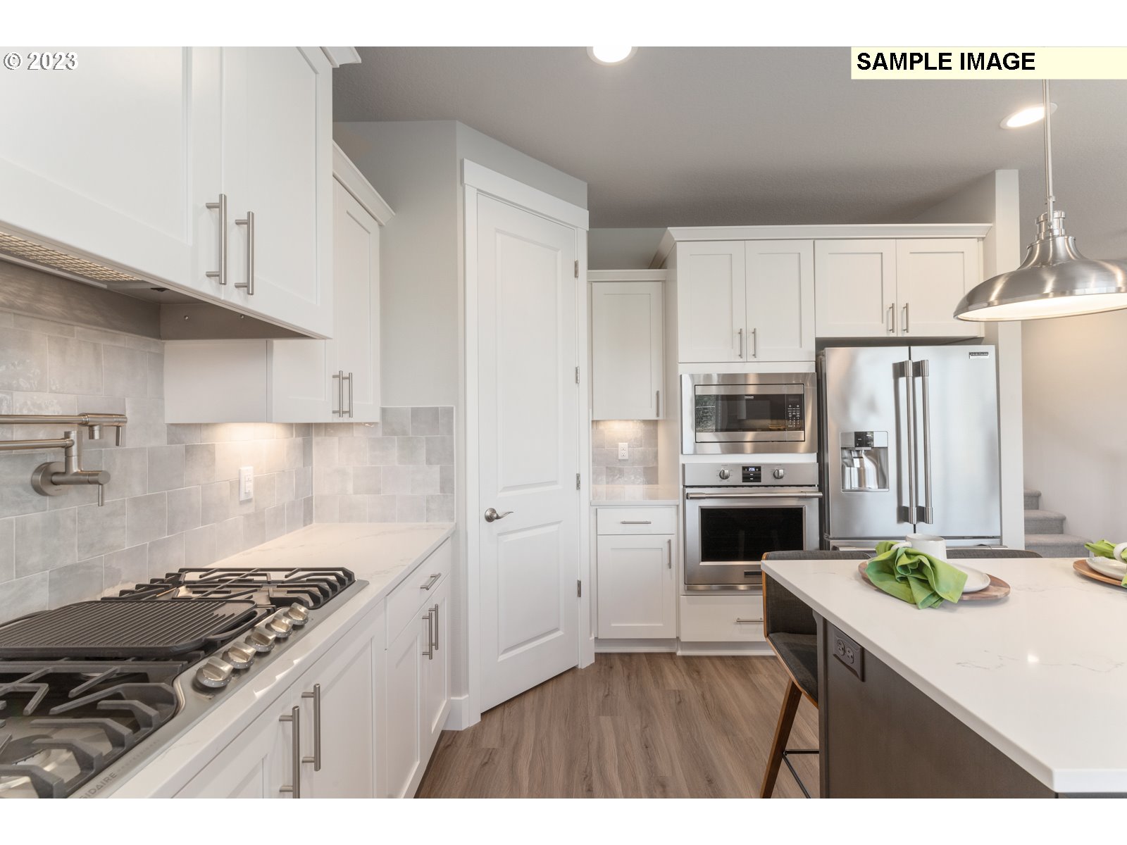 9250 N INCLINE DR LT239