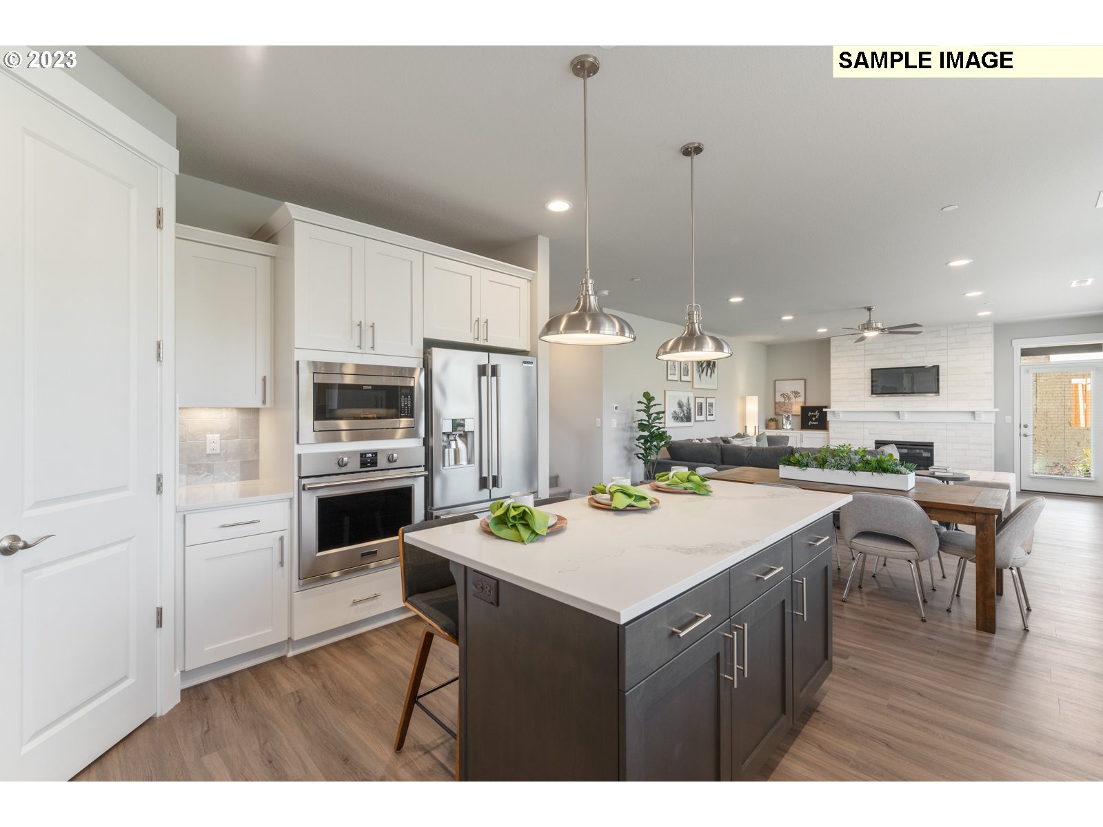 9250 N INCLINE DR LT239