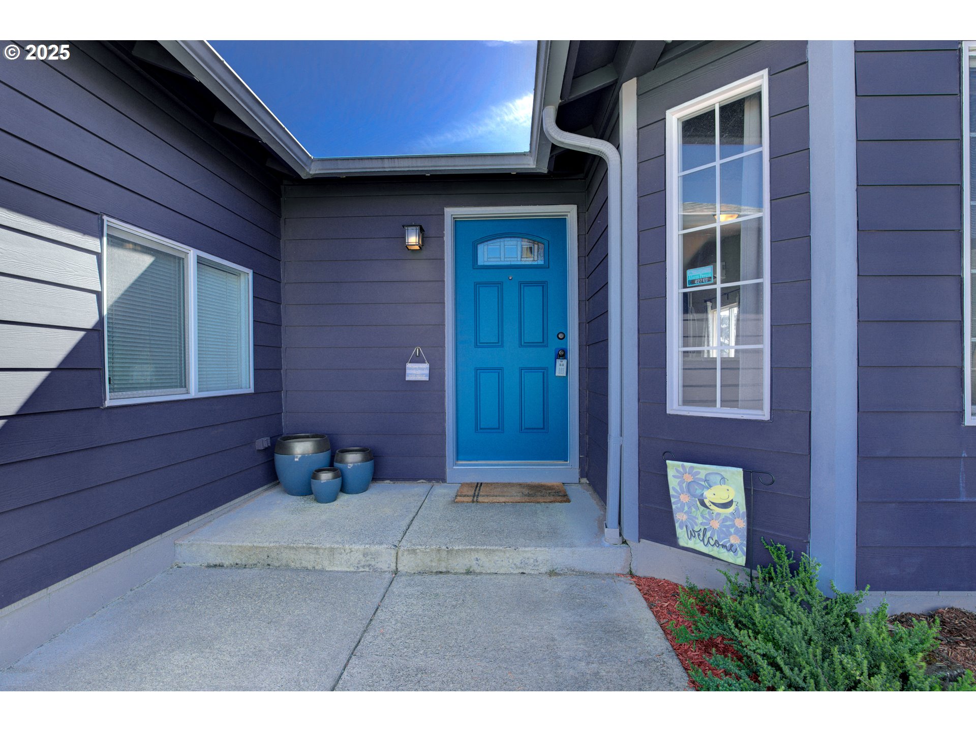 8901 NE 134TH CT