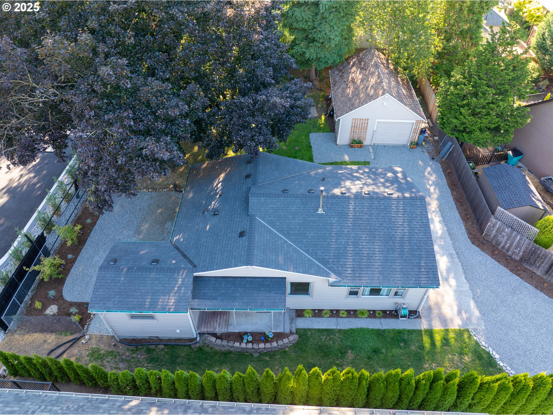 1608 SE 105TH CT