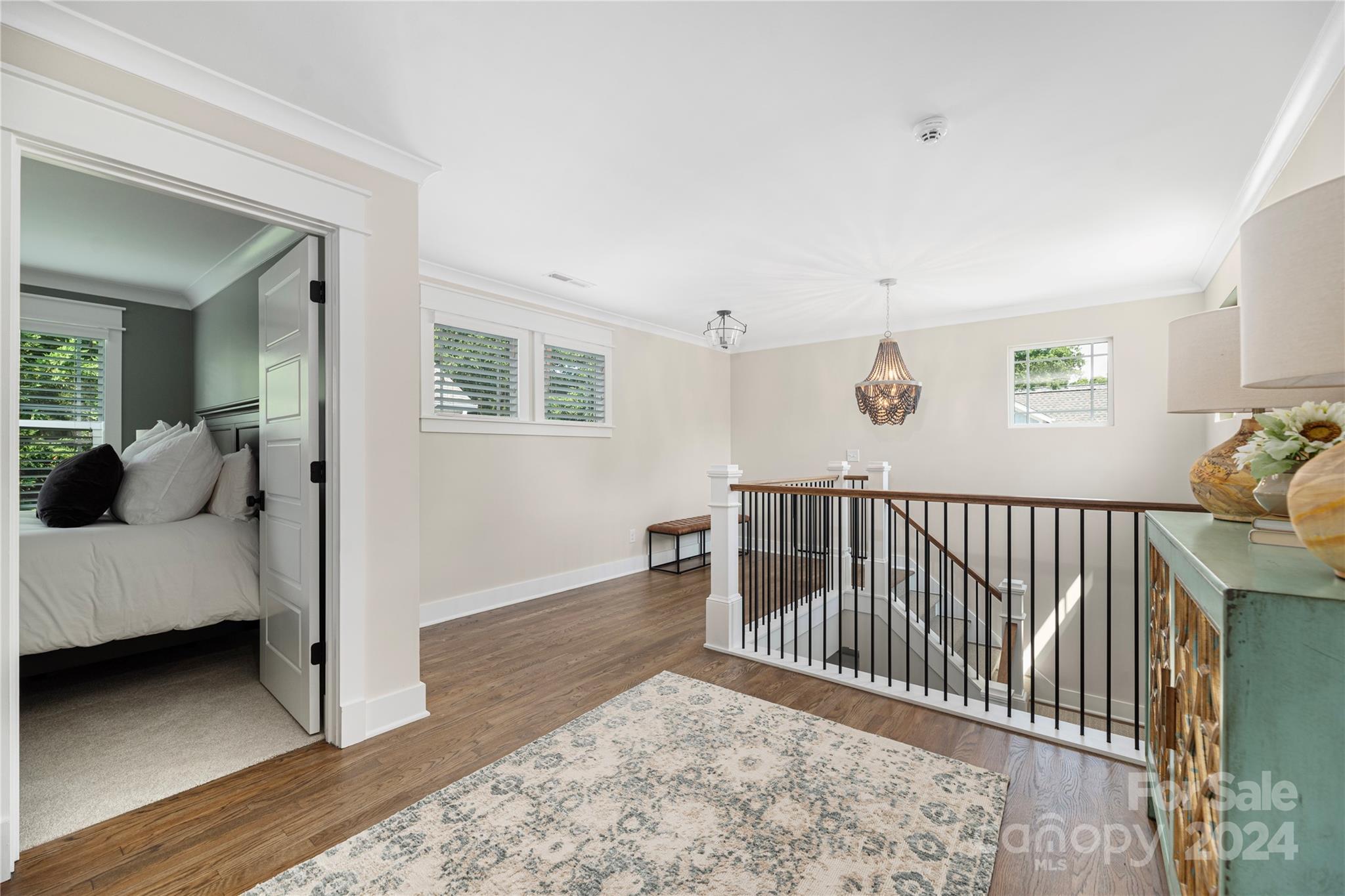 2501 Marshall Place