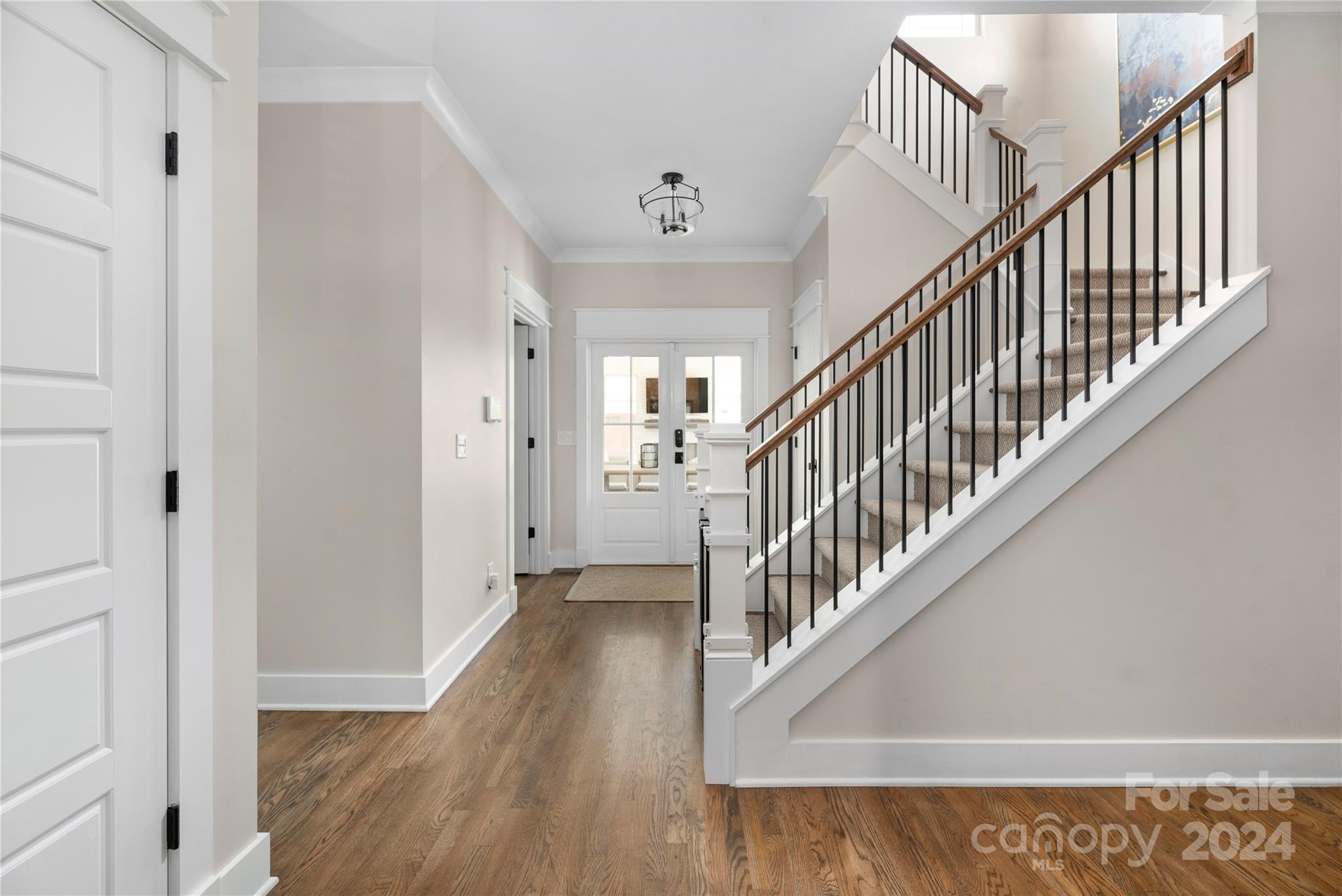 2501 Marshall Place