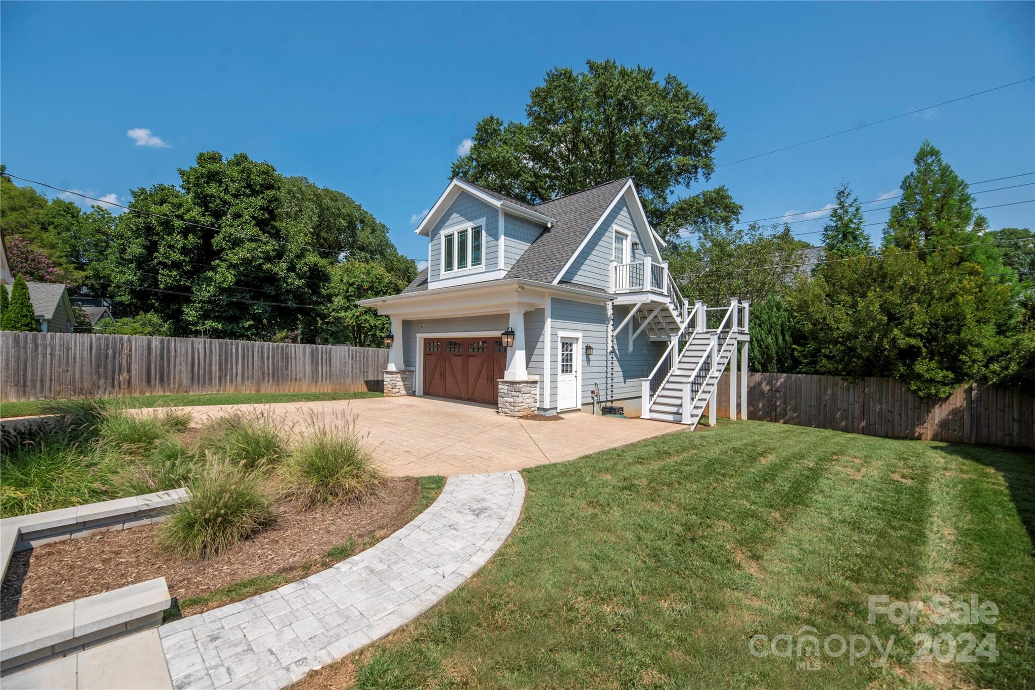 2501 Marshall Place