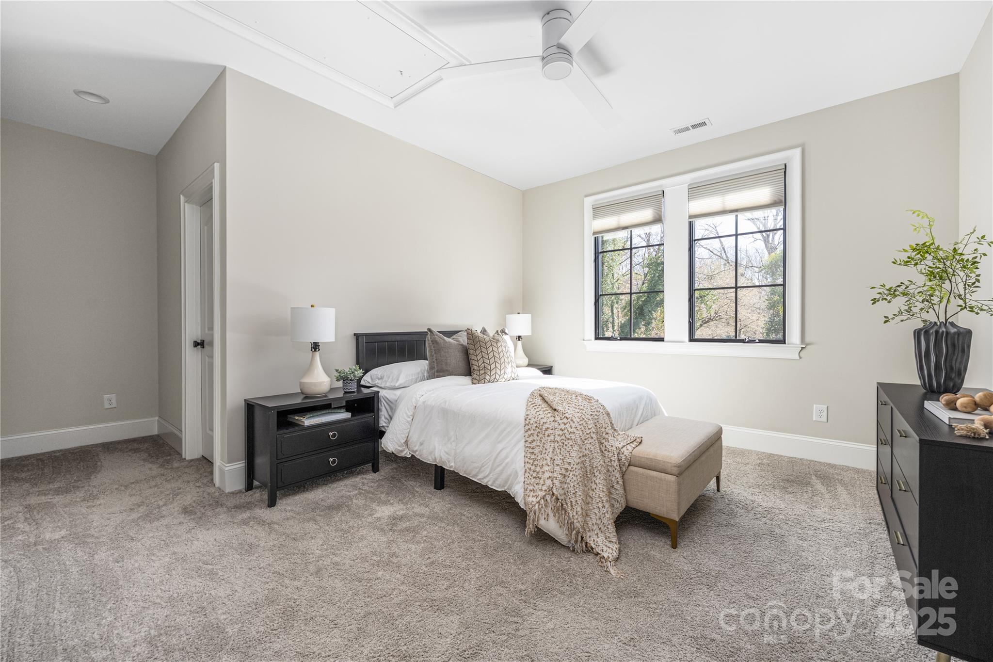 5608 Closeburn Road