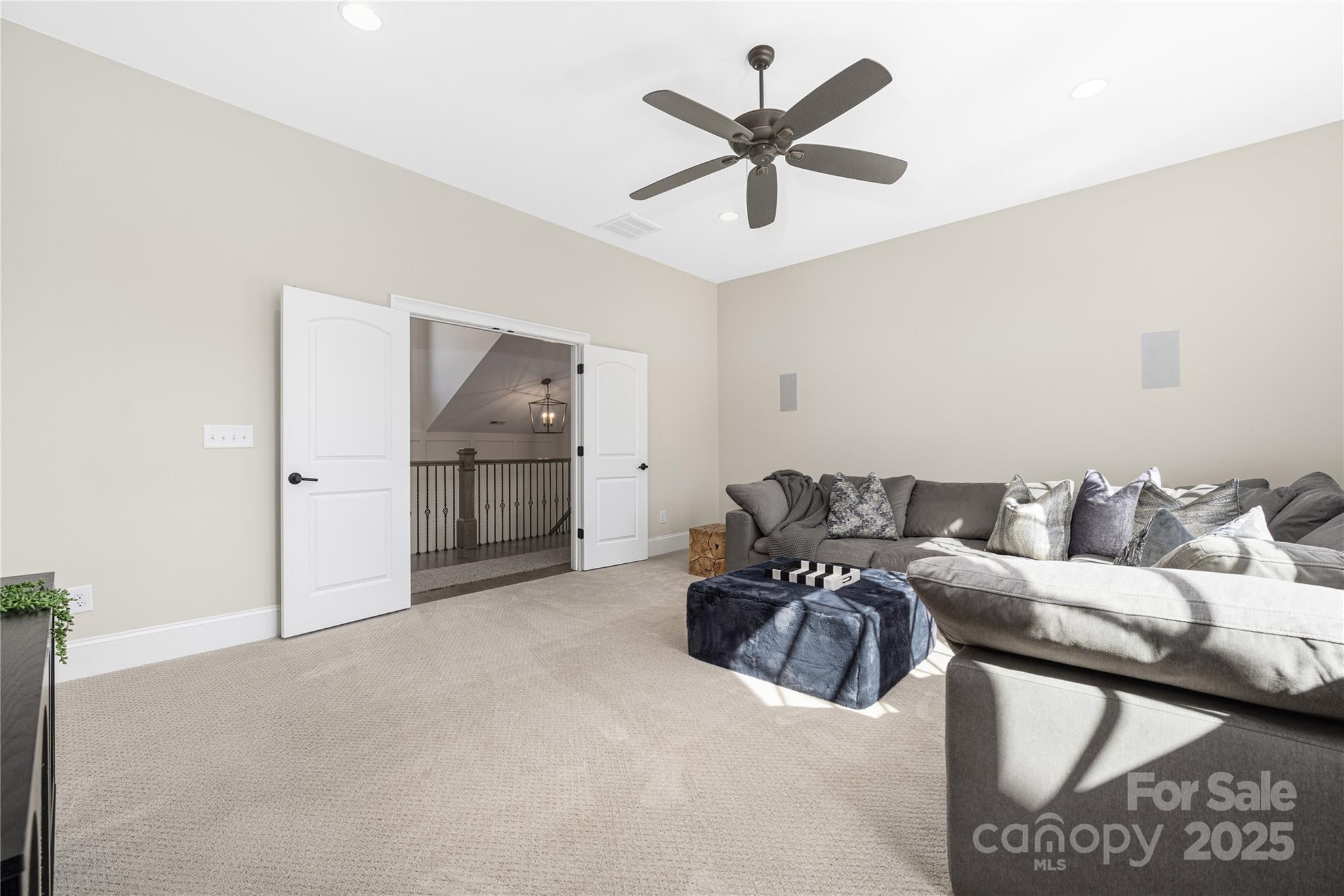 5608 Closeburn Road
