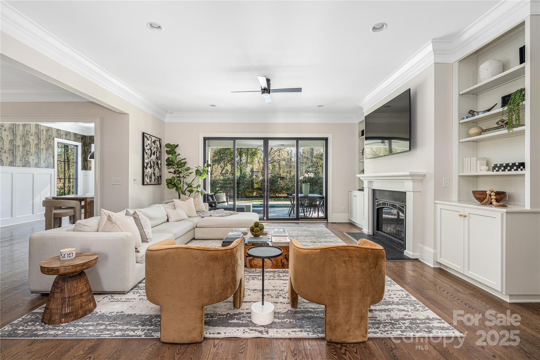 5608 Closeburn Road