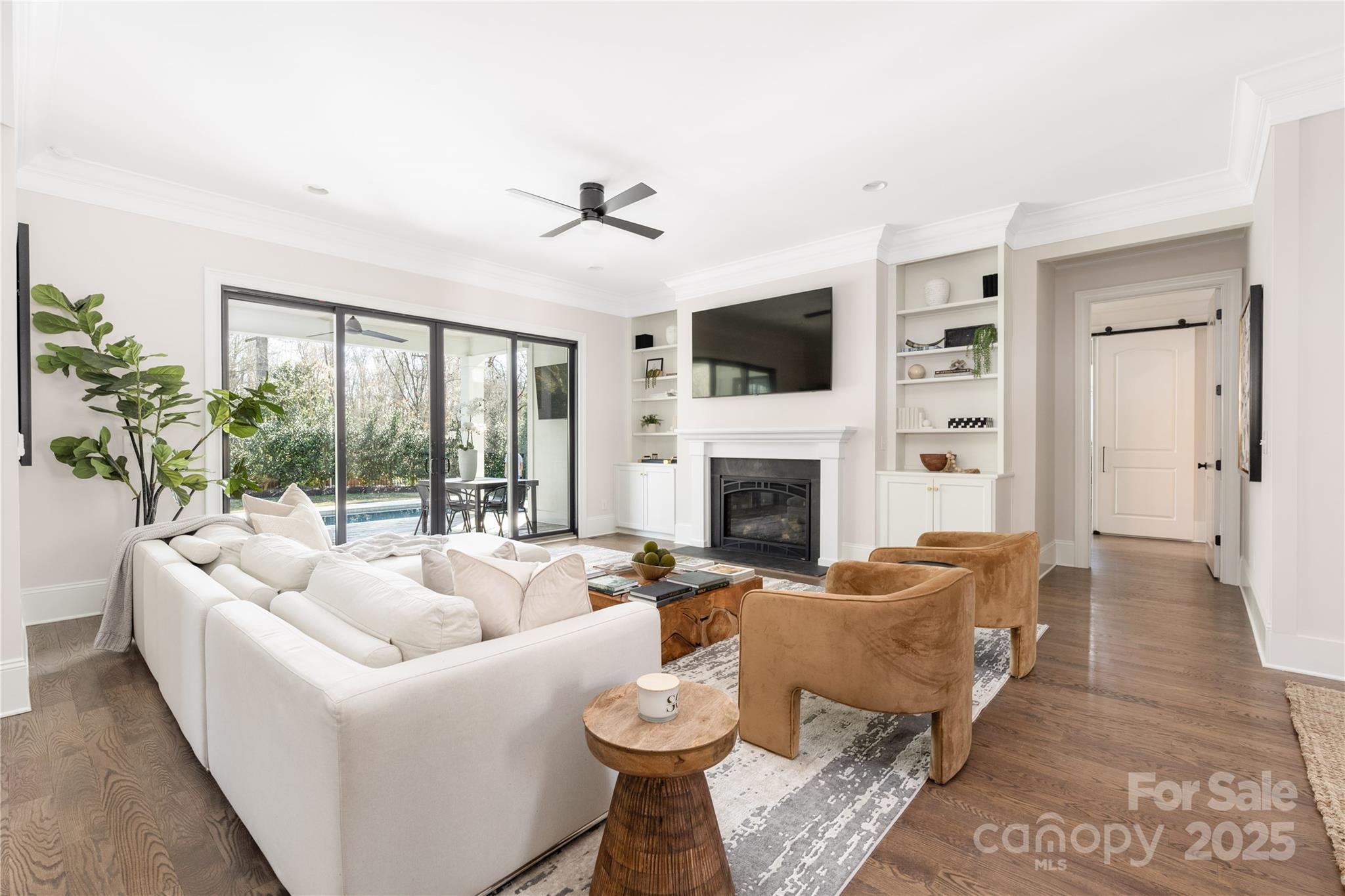 5608 Closeburn Road