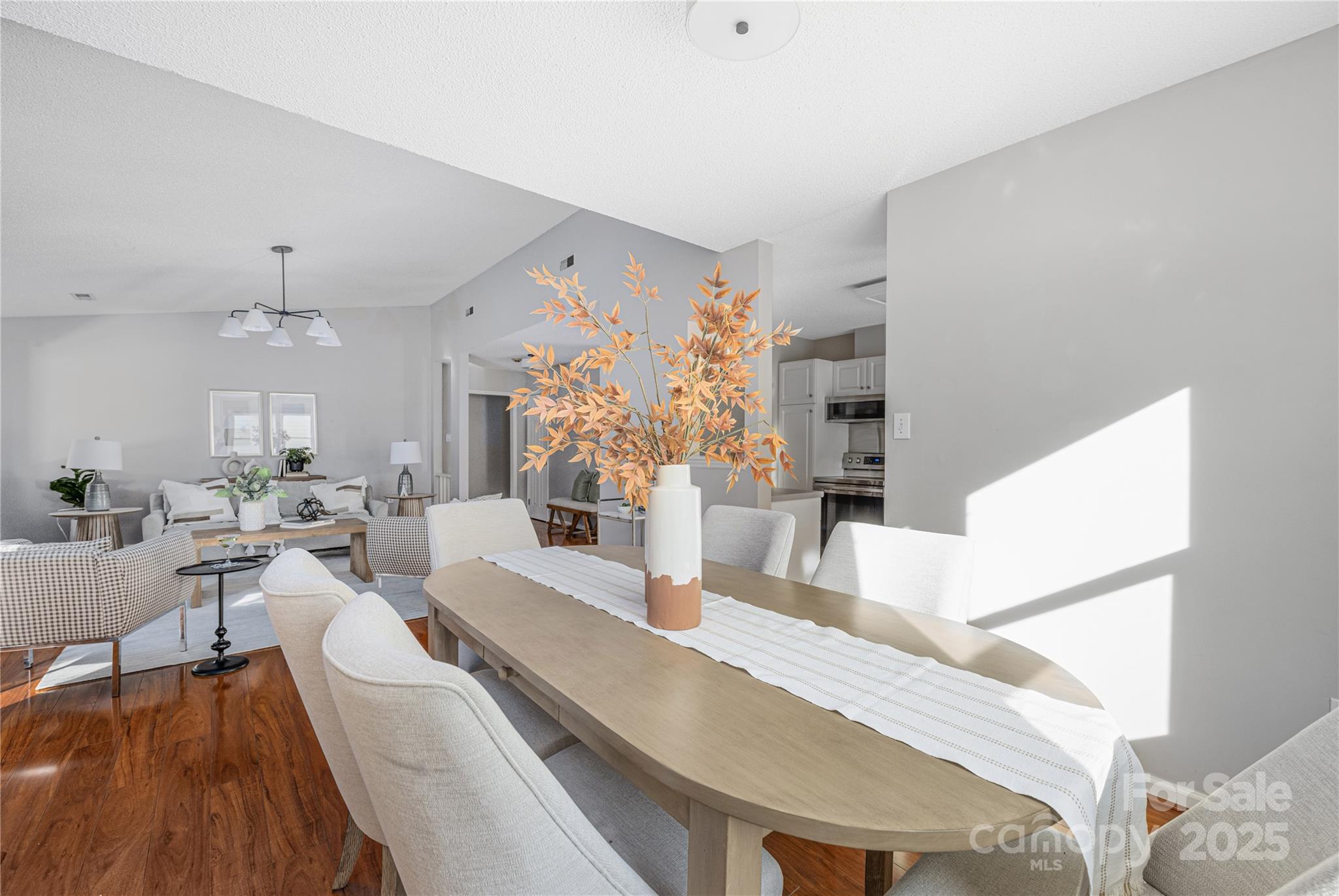 9130 Landsburg Lane