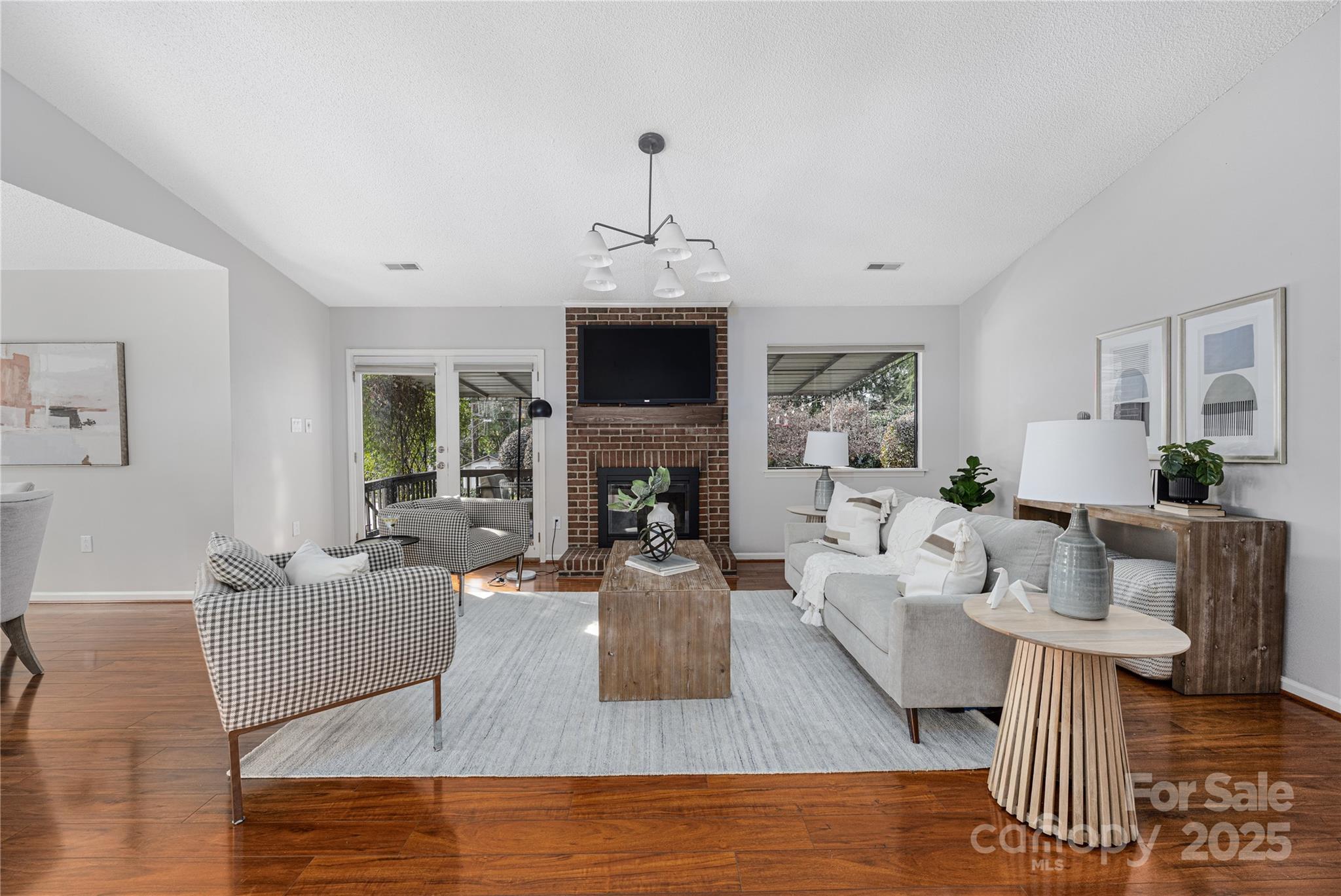 9130 Landsburg Lane