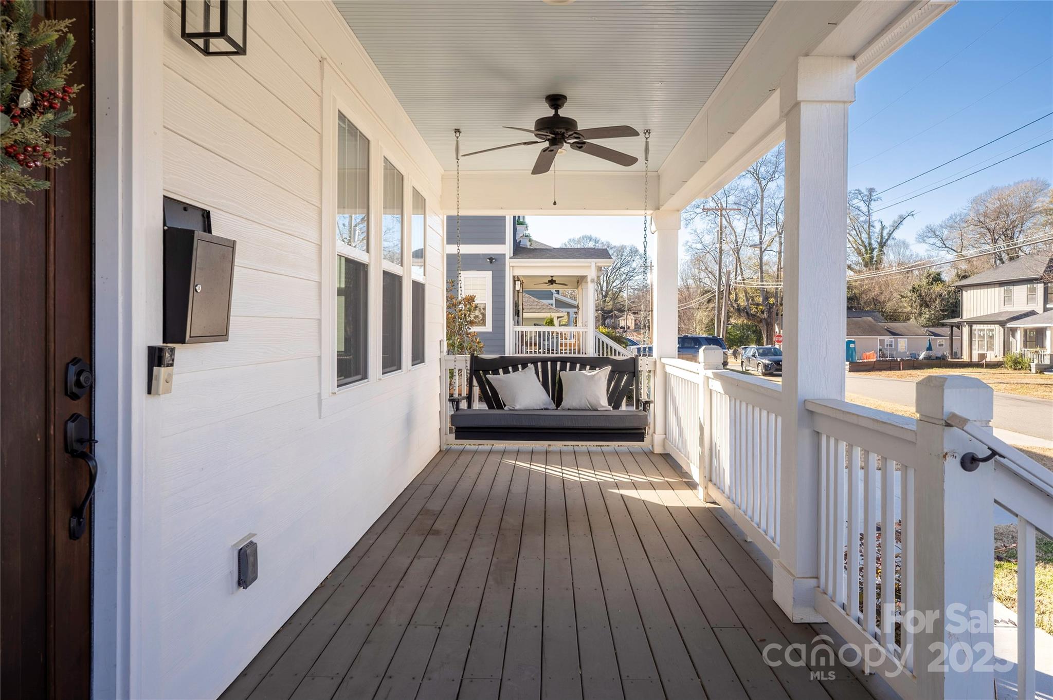 1009 Pryor Street