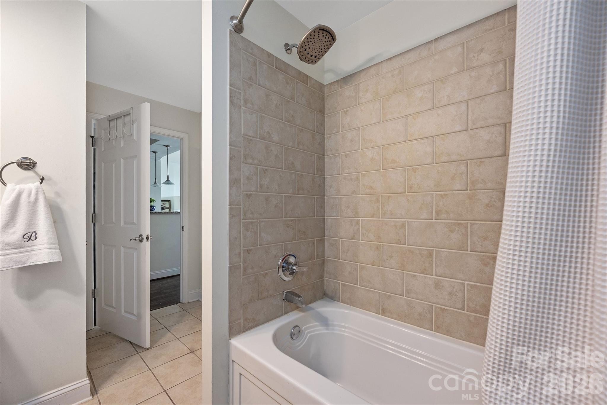 300 W 5th Street Unit: 419