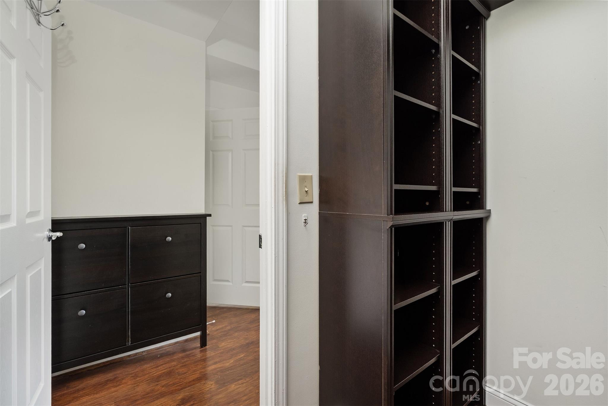 300 W 5th Street Unit: 419