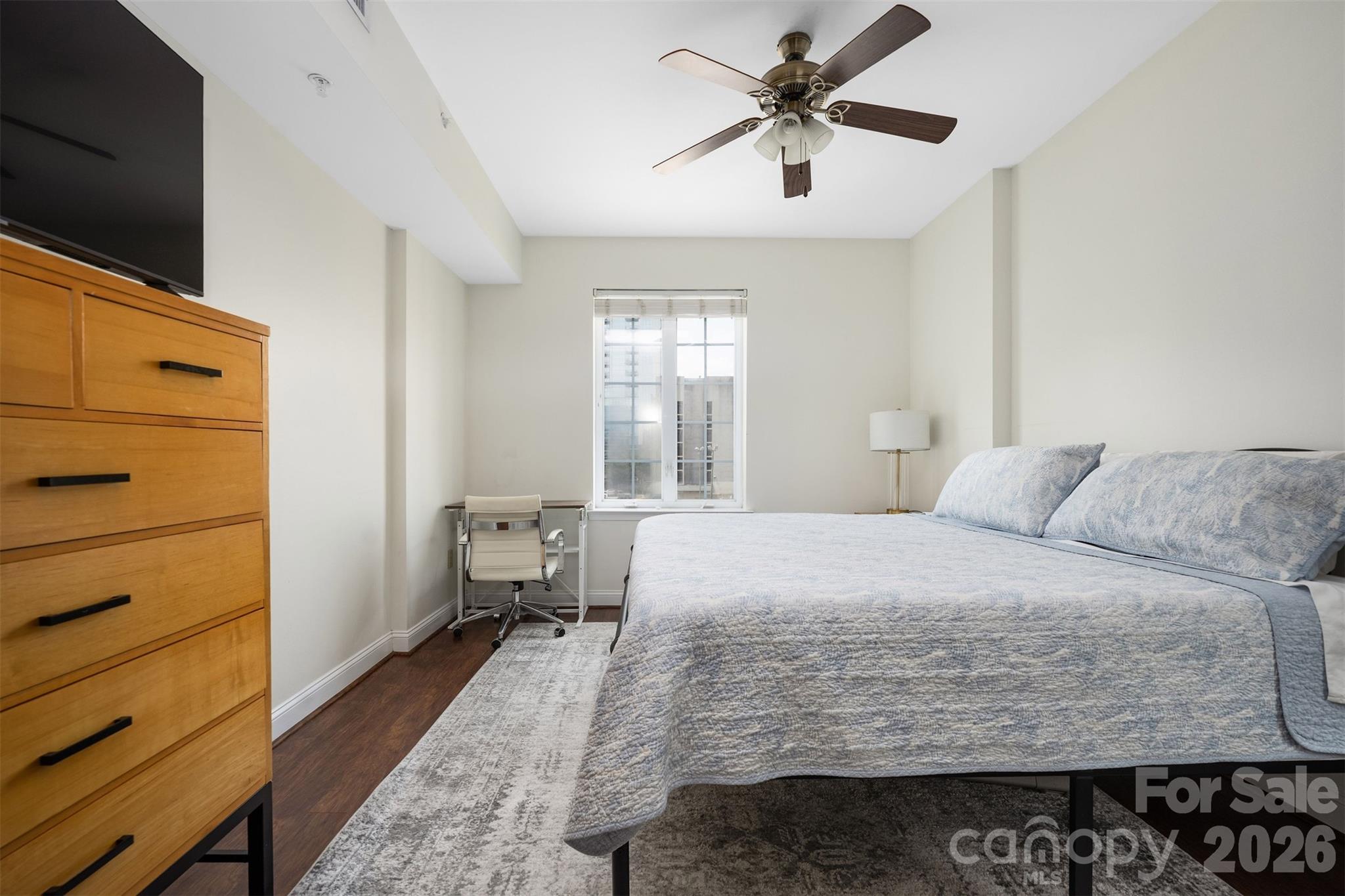 300 W 5th Street Unit: 419