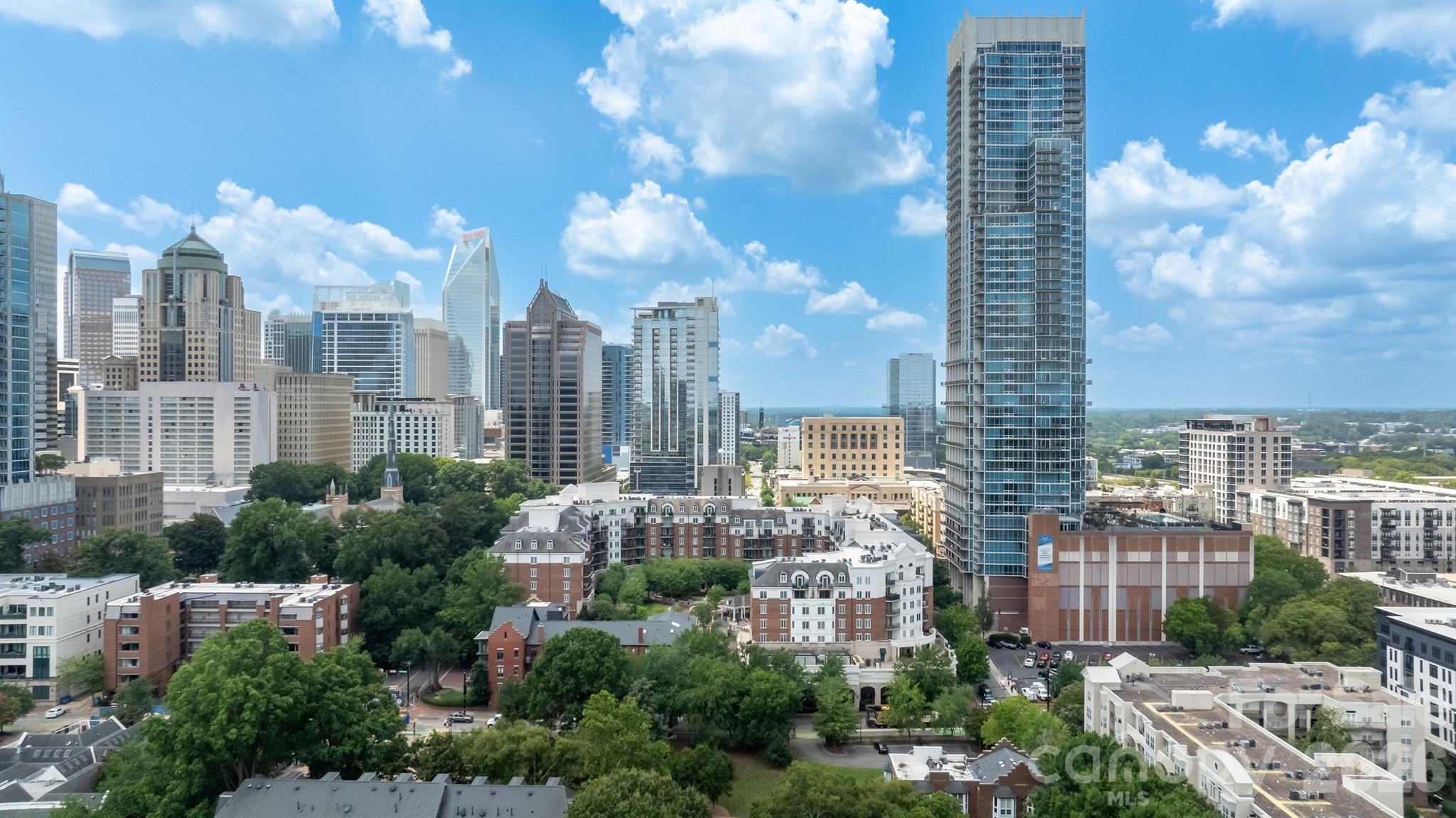 300 W 5th Street Unit: 419
