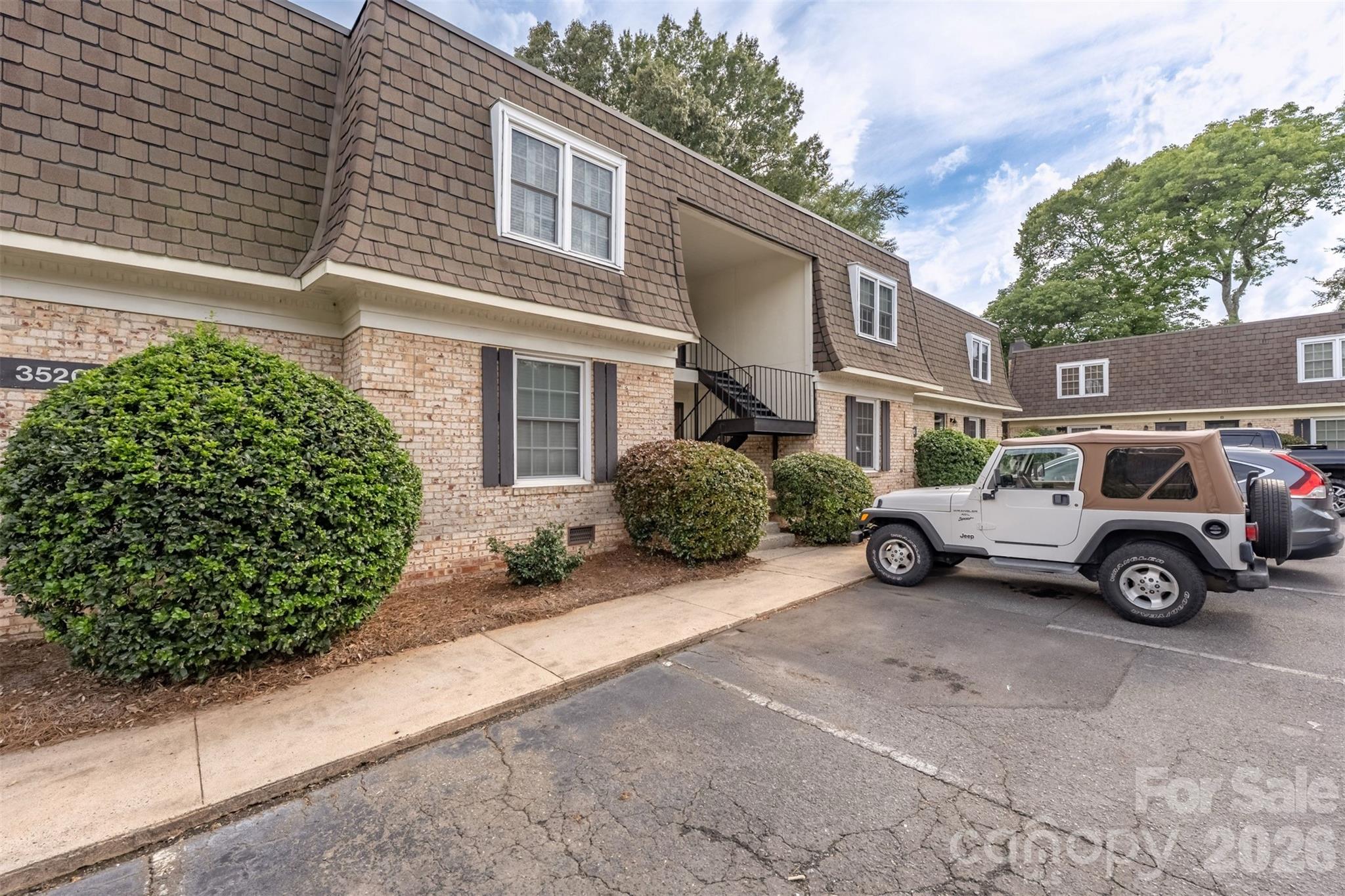 3520 Colony Road Unit: F