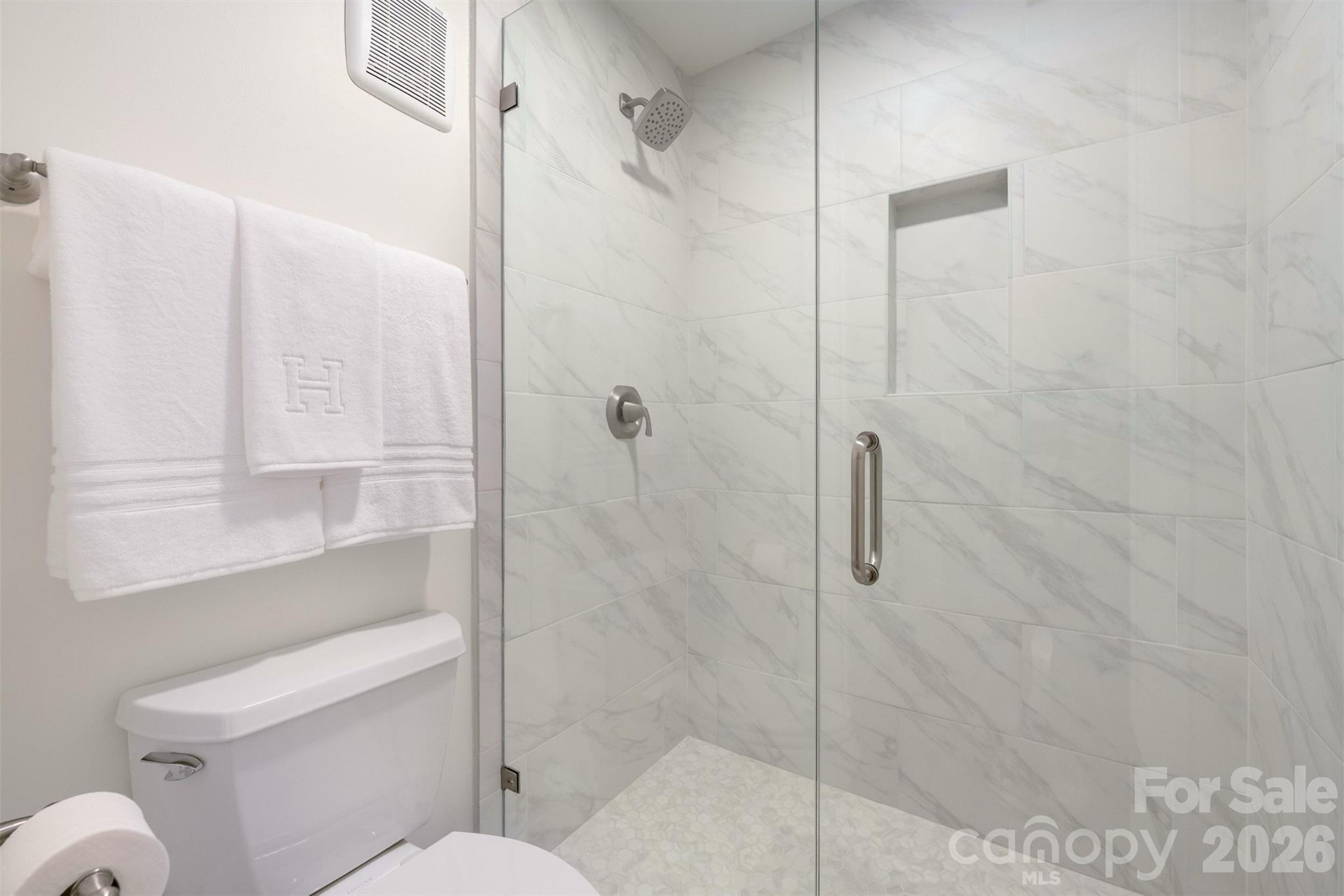 3520 Colony Road Unit: F