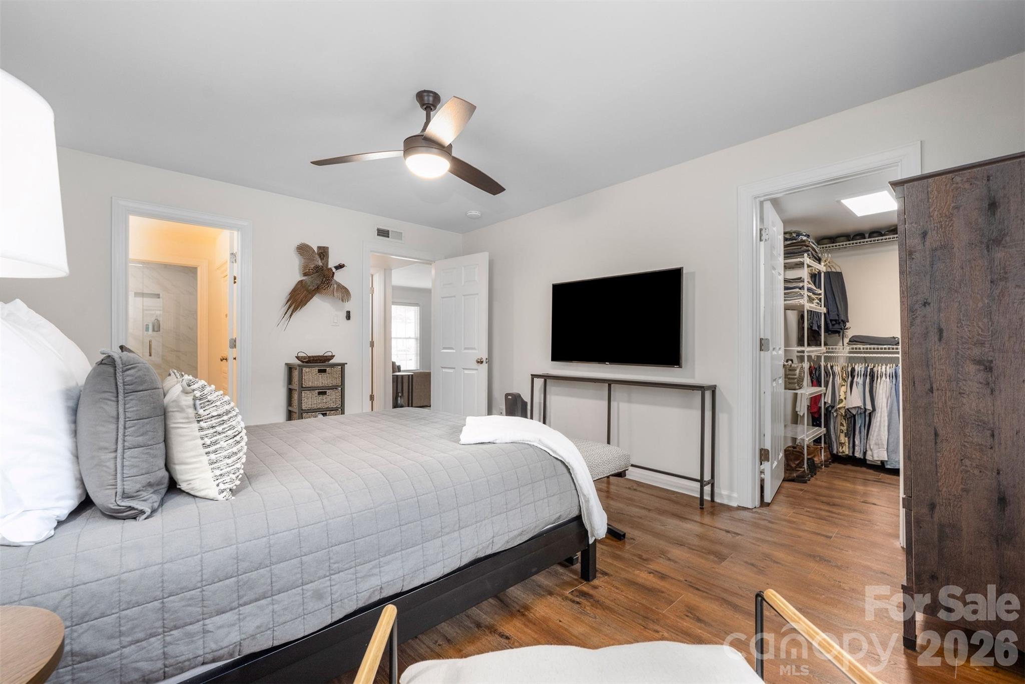 3520 Colony Road Unit: F