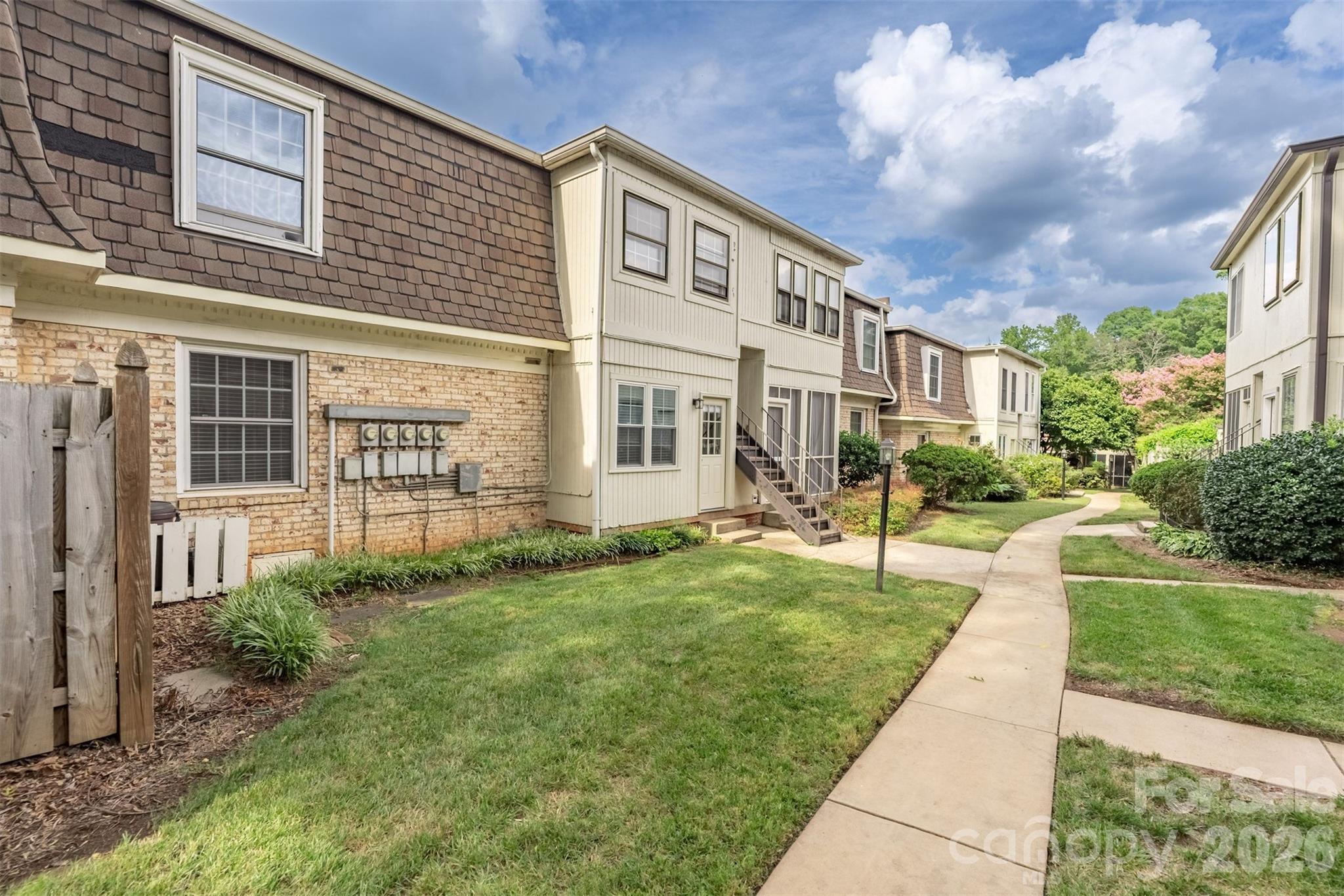 3520 Colony Road Unit: F